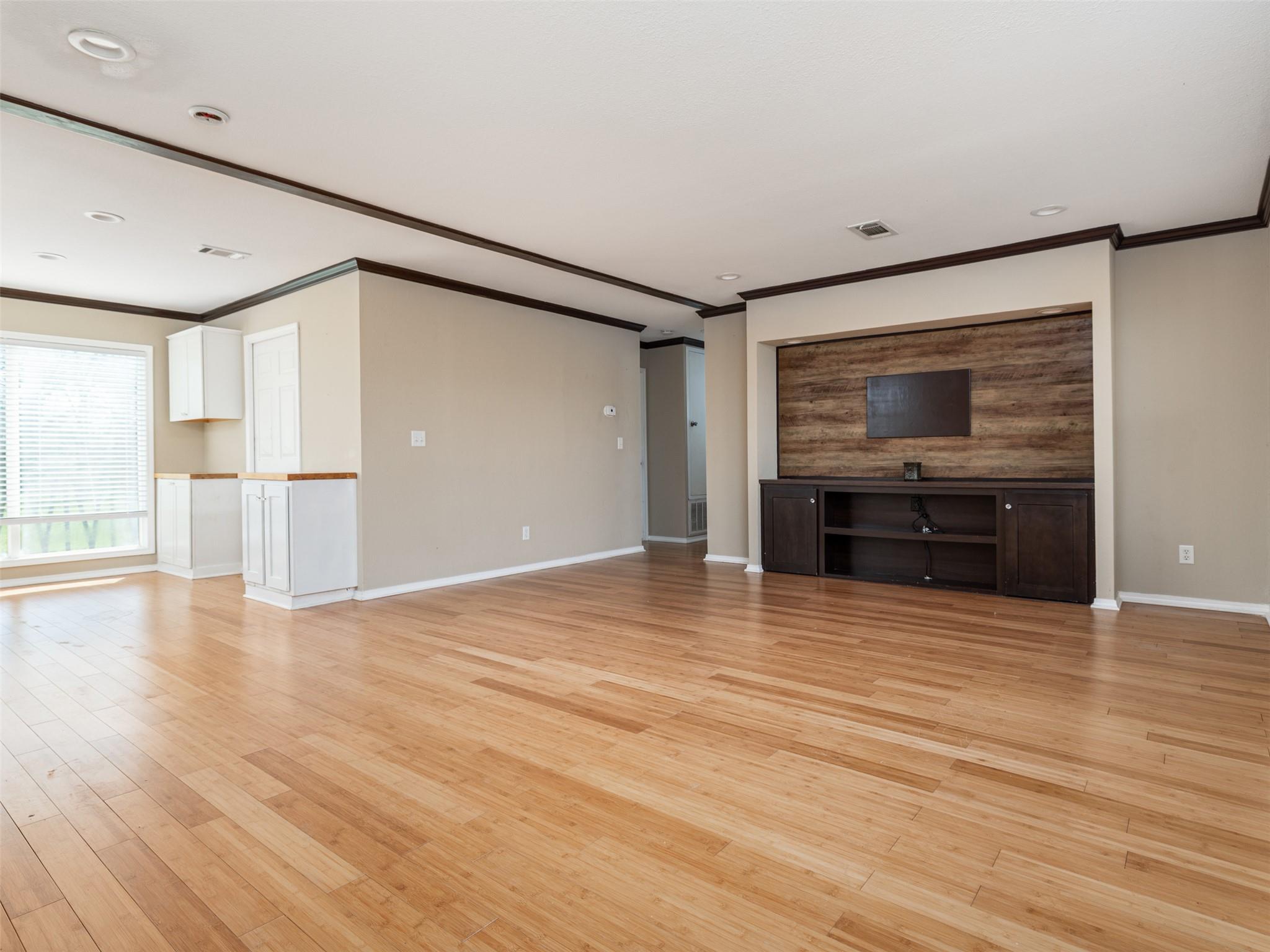 400 Private Road 4295, Rockdale, TX 76567