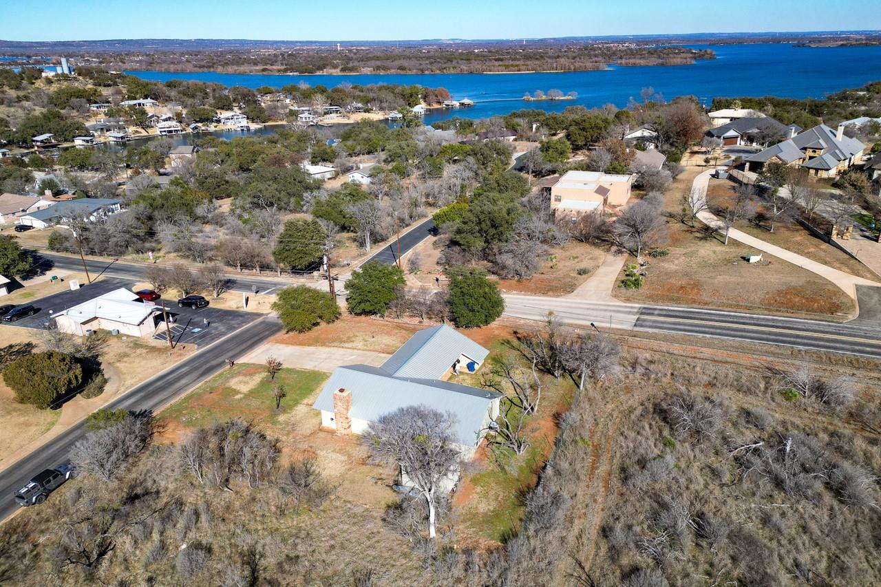 101 W Bluebonnet Rd, Horseshoe Bay, TX 78657