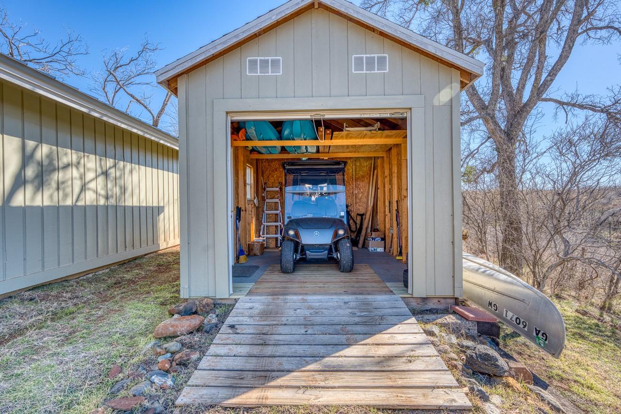 101 W Bluebonnet Rd, Horseshoe Bay, TX 78657