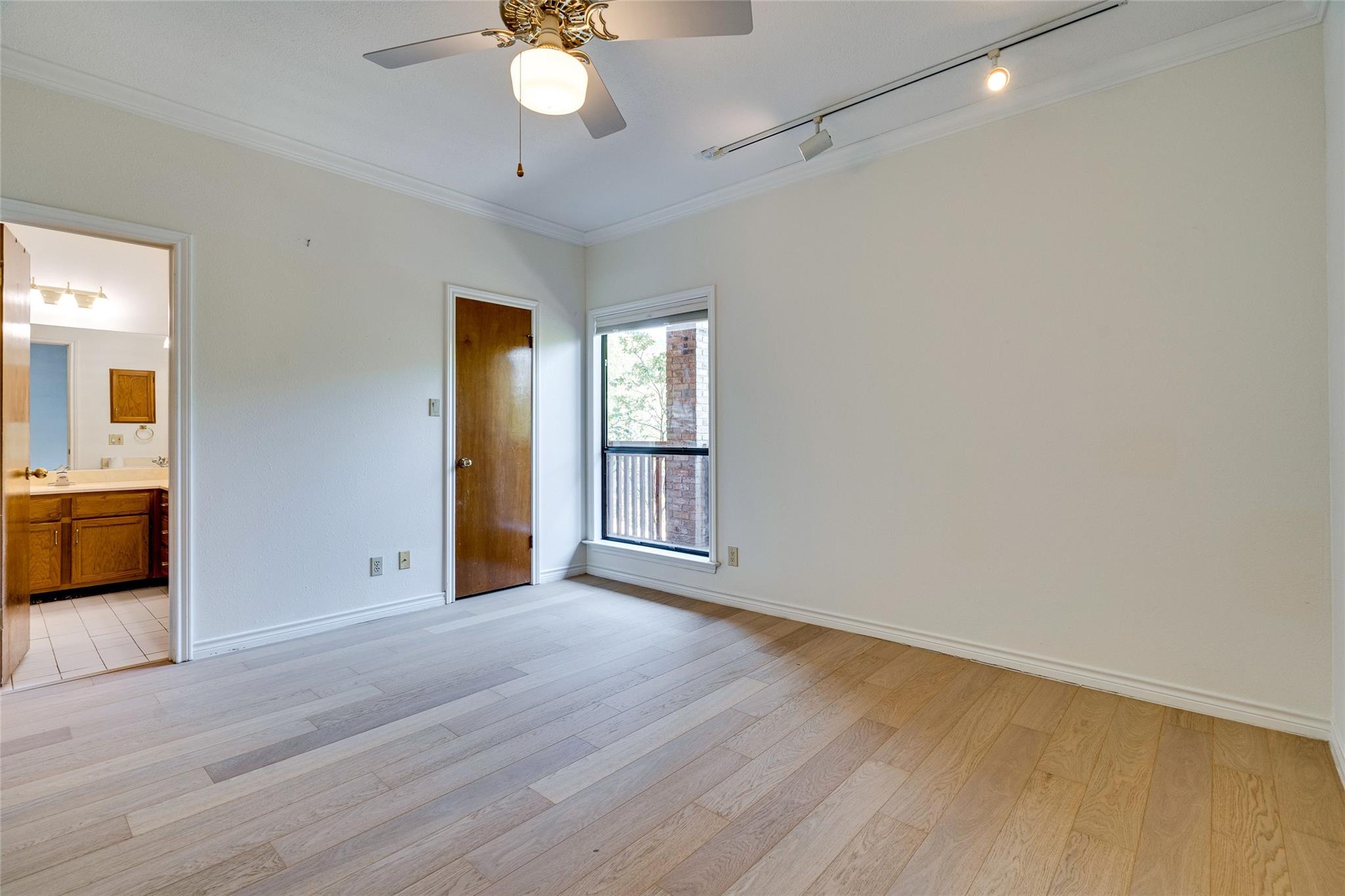 1406 Windsor Rd # 201, Austin, TX 78703