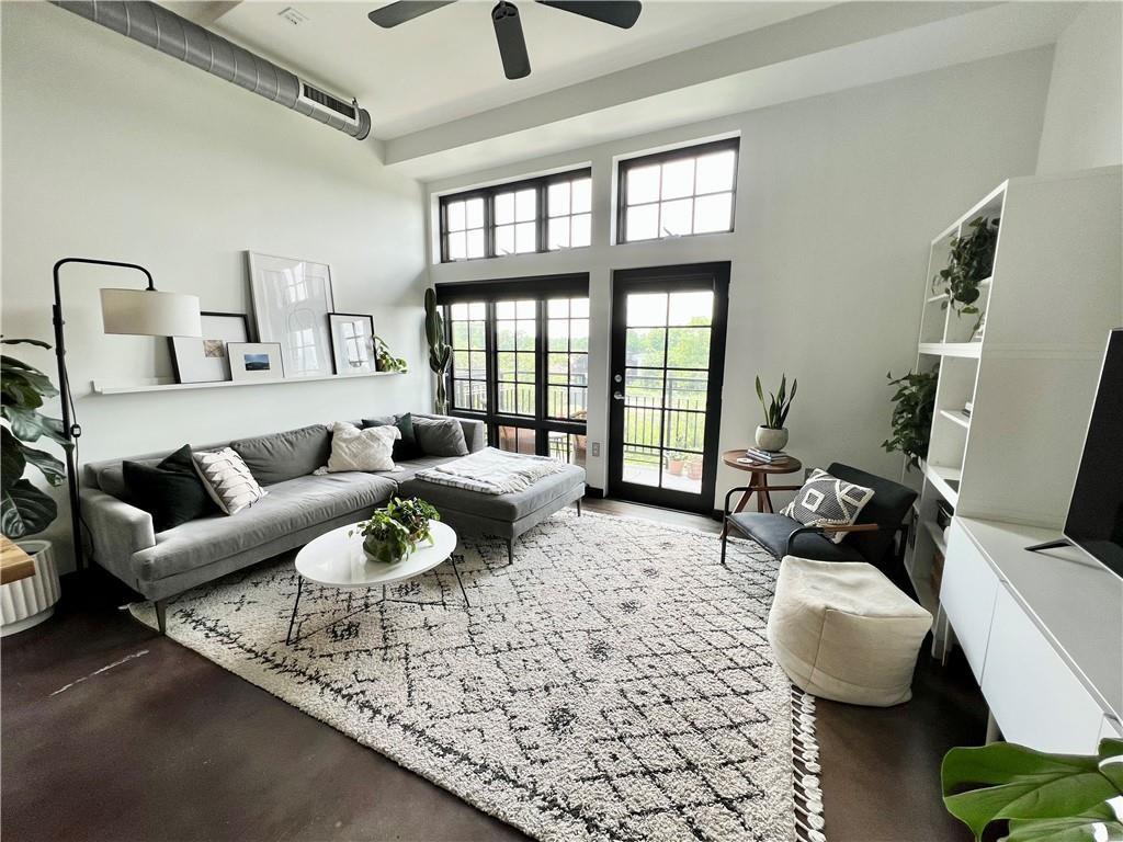 2235 E 6th St # 306, Austin, TX 78702