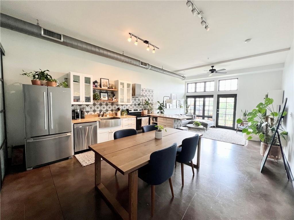 2235 E 6th St # 306, Austin, TX 78702