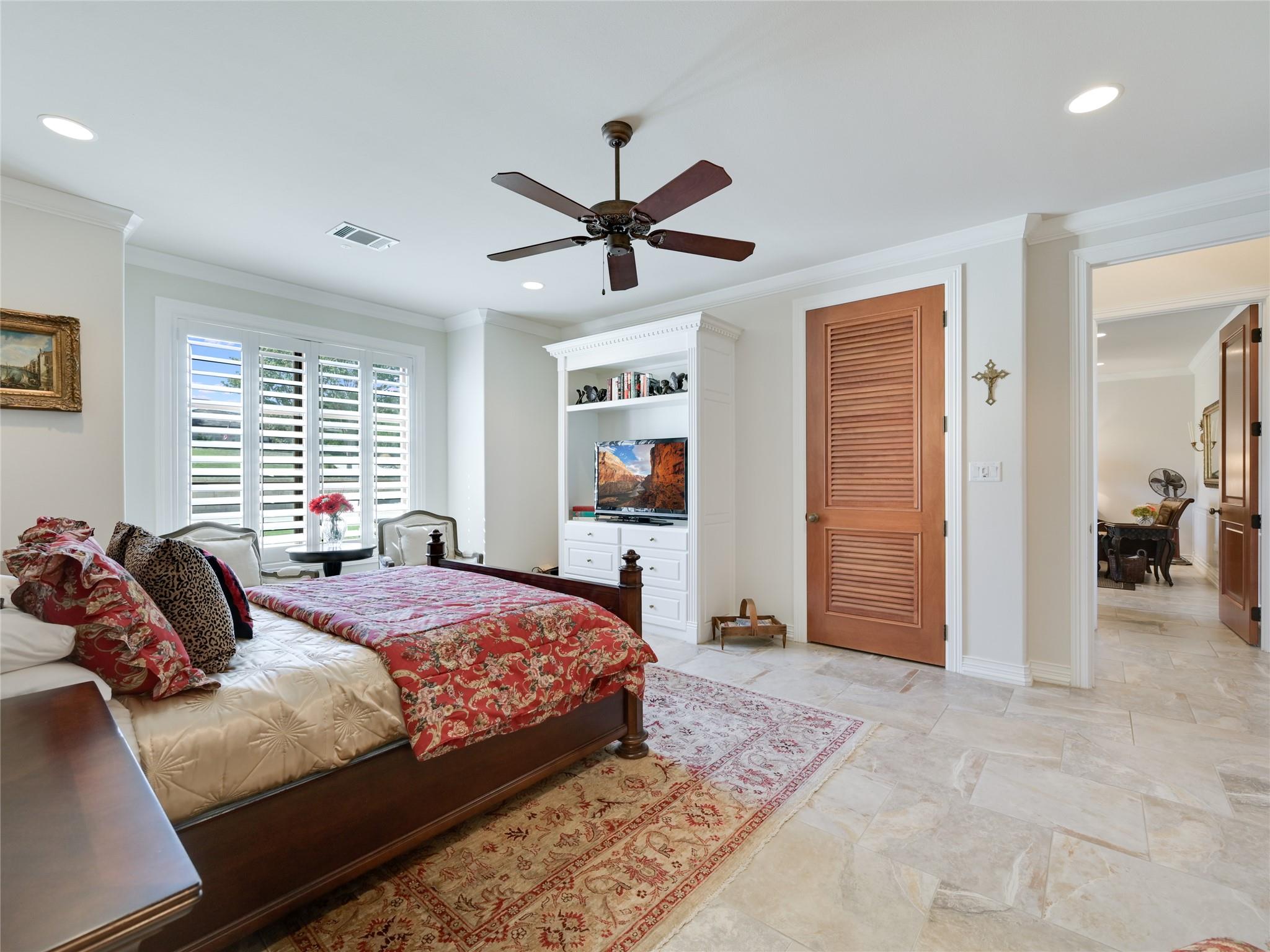 27206 Waterfall Hill Pkwy, Spicewood, TX 78669