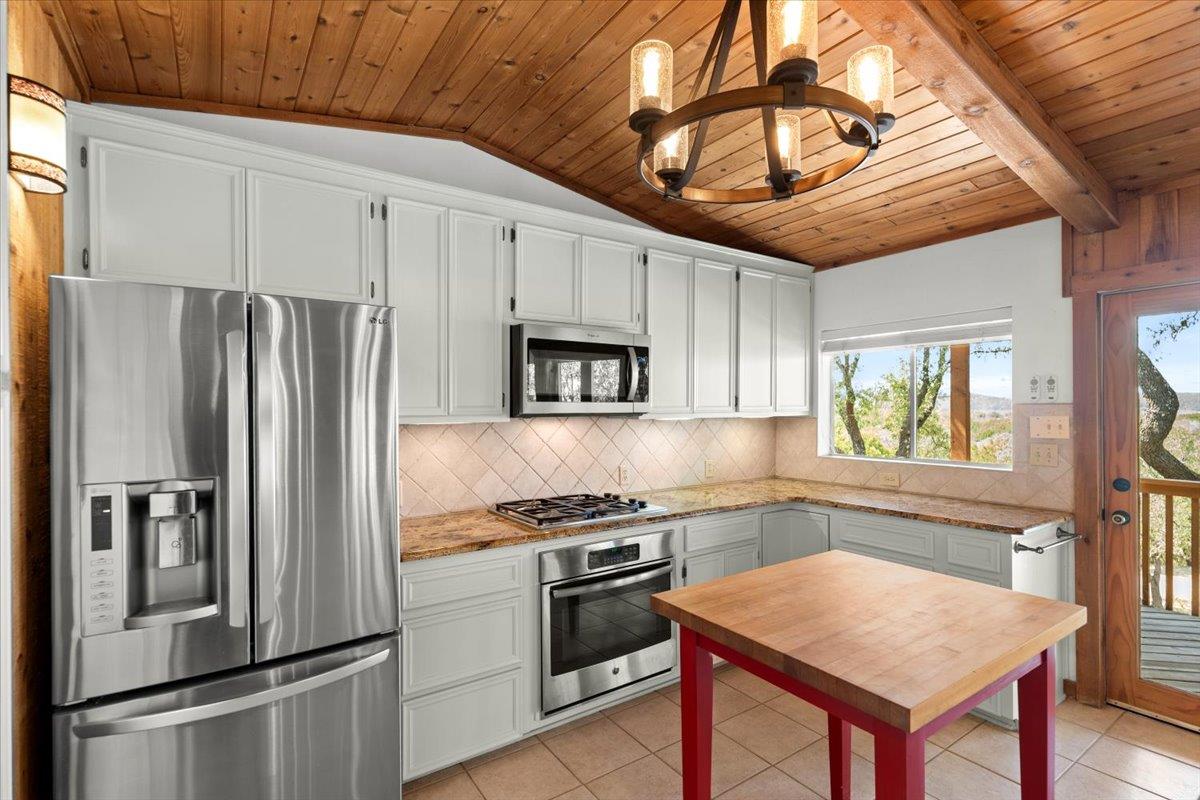 16808 Forest Way, Austin, TX 78734