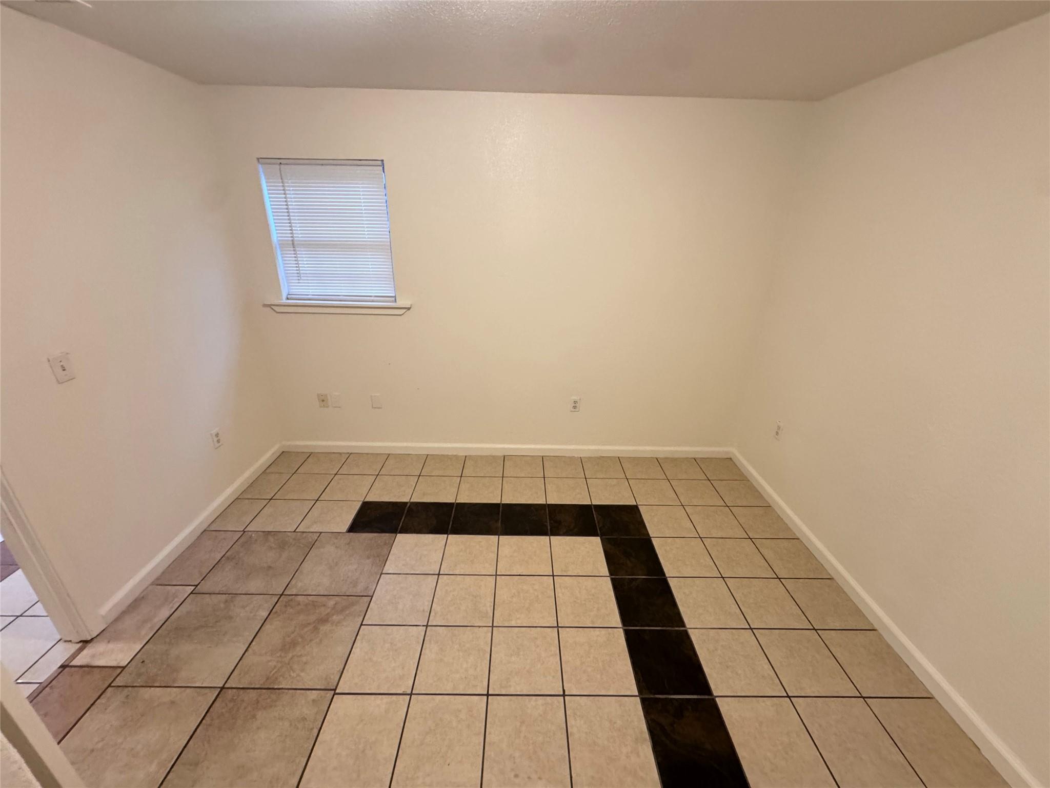 8207 Sam Rayburn Dr, Austin, TX 78753