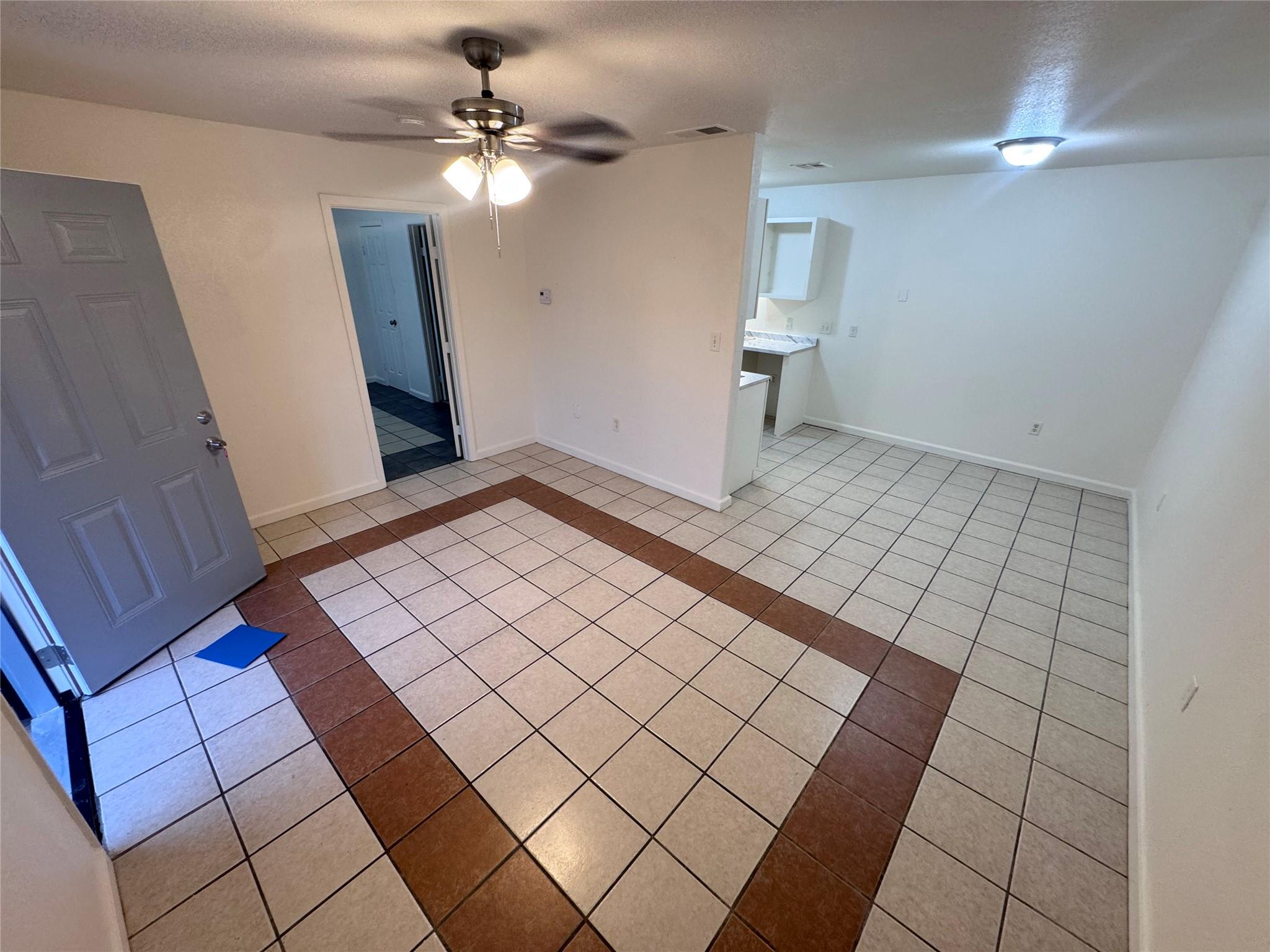 8207 Sam Rayburn Dr, Austin, TX 78753