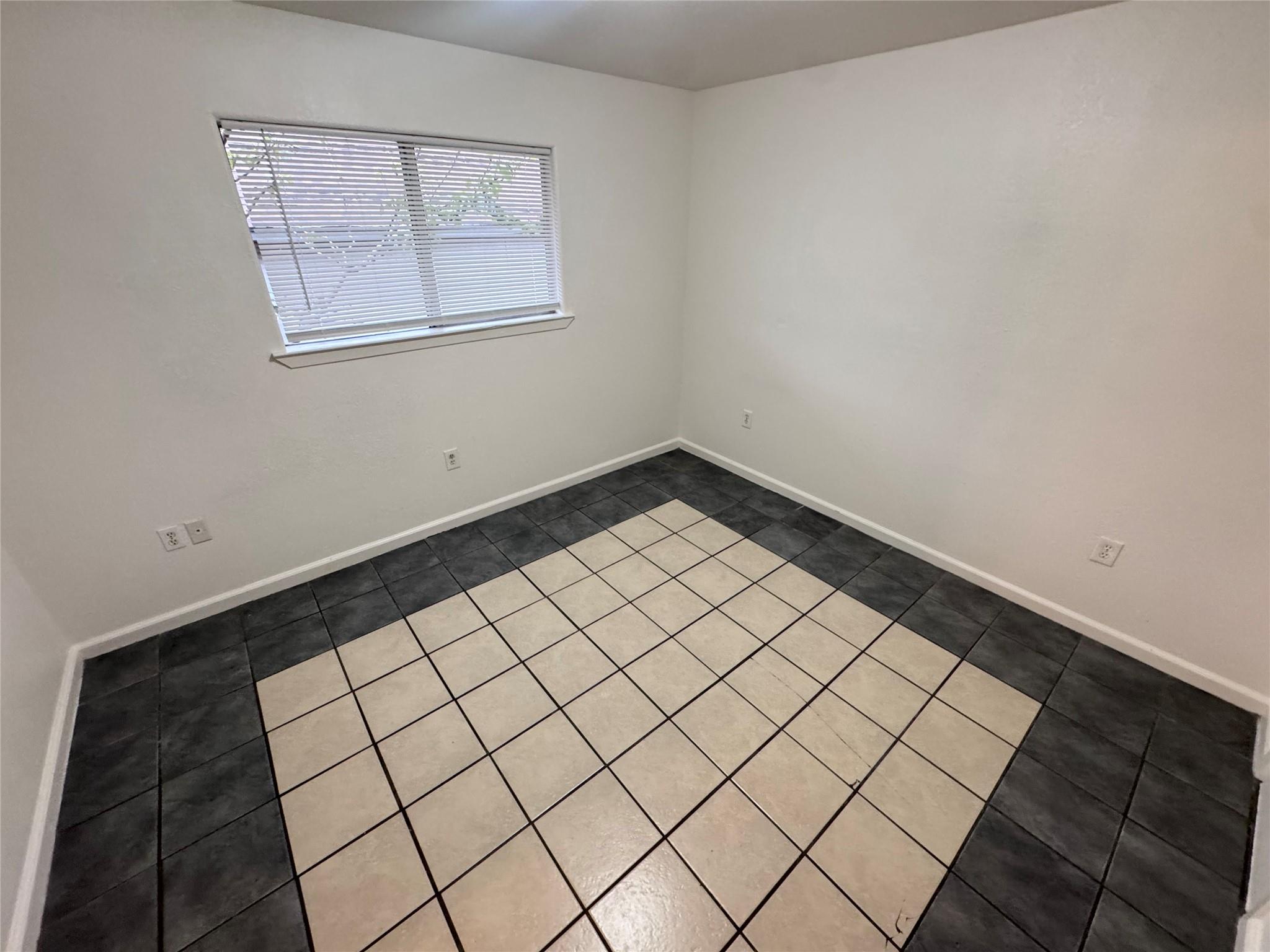 8207 Sam Rayburn Dr, Austin, TX 78753