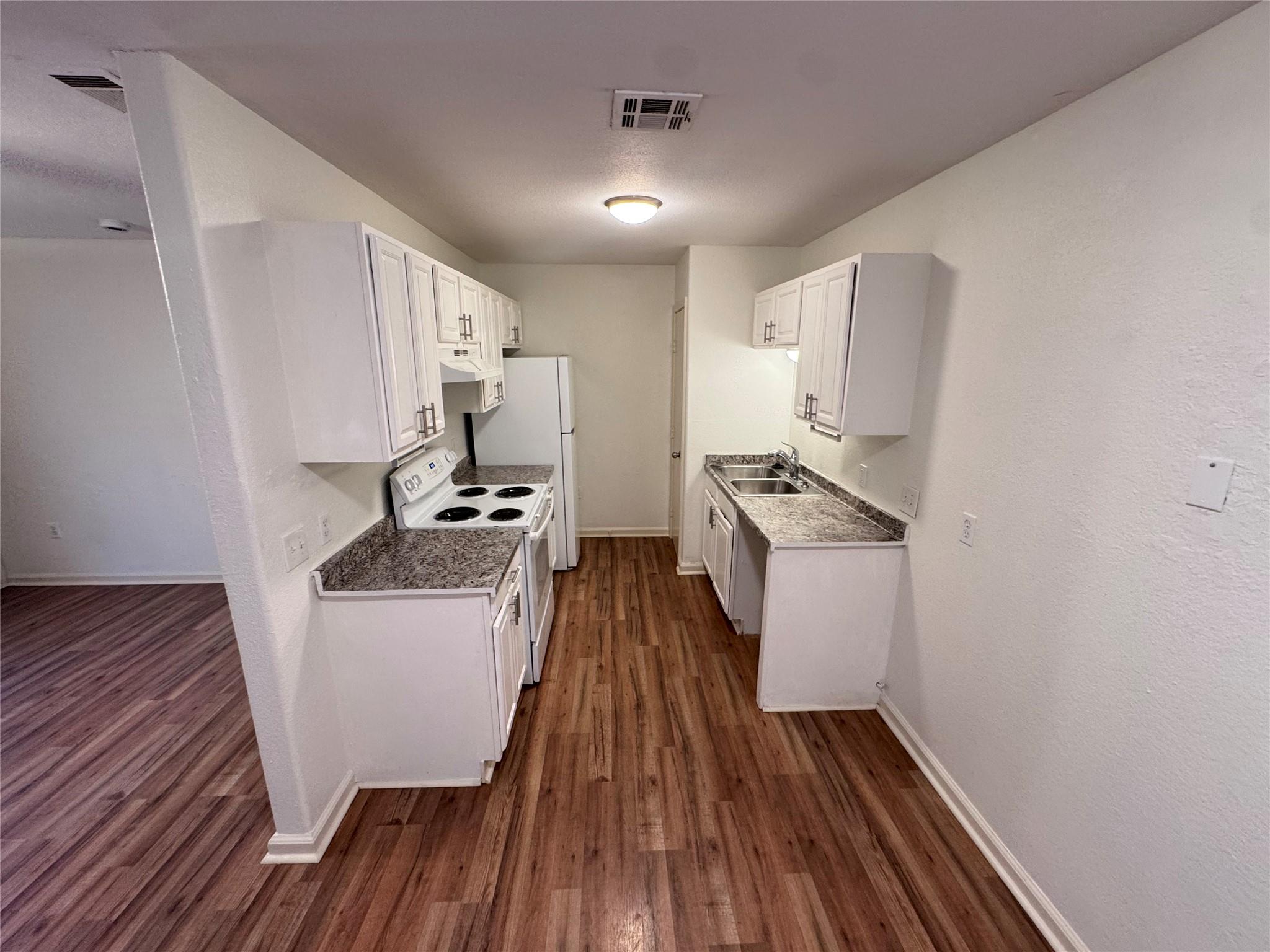 8207 Sam Rayburn Dr, Austin, TX 78753