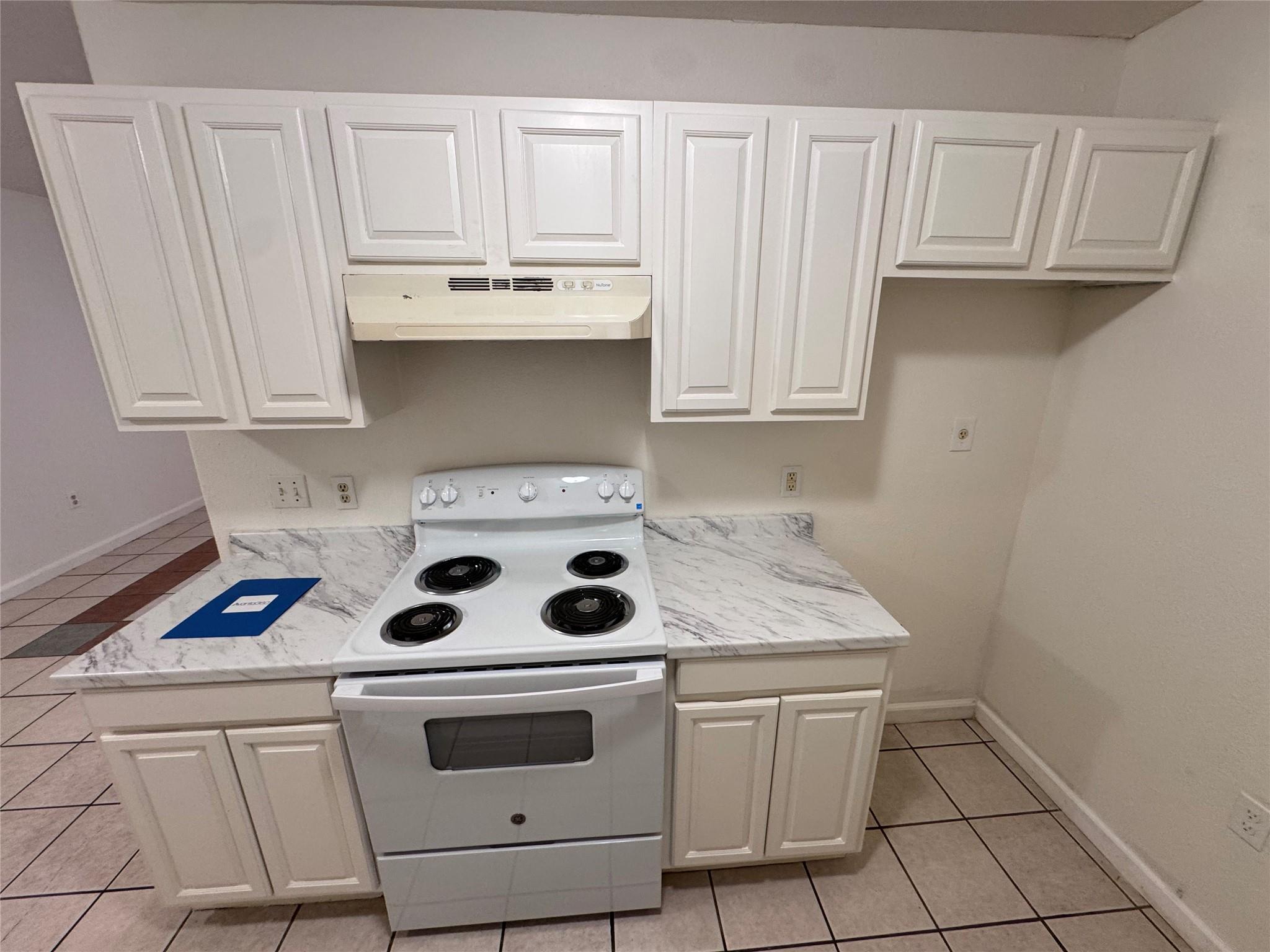 8207 Sam Rayburn Dr, Austin, TX 78753