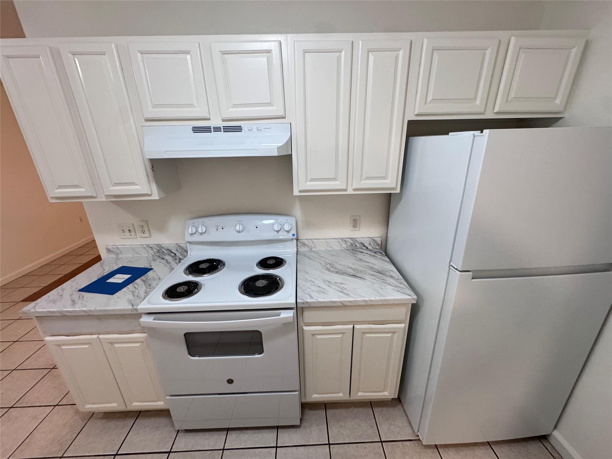 8207 Sam Rayburn Dr, Austin, TX 78753