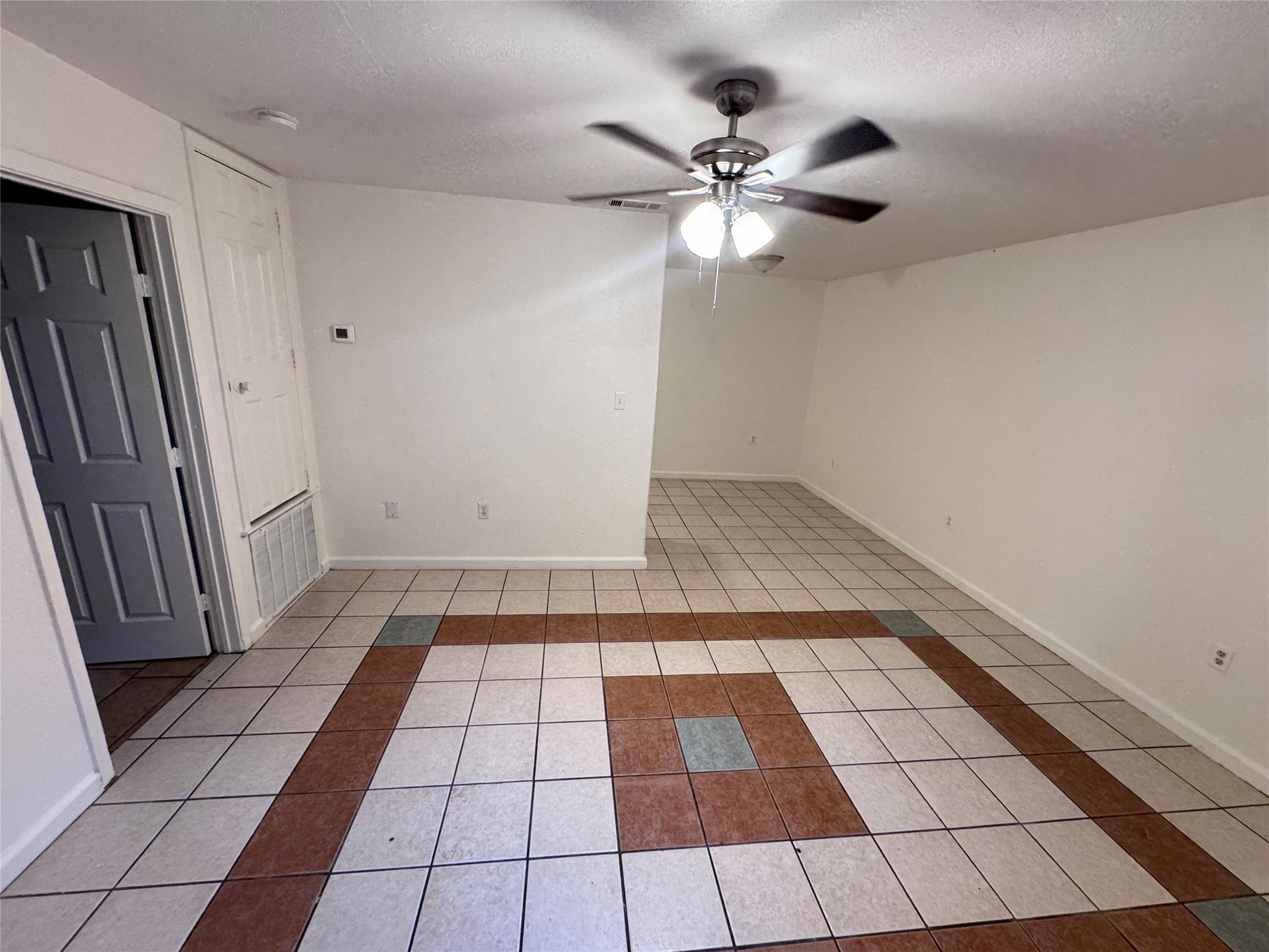 8207 Sam Rayburn Dr, Austin, TX 78753