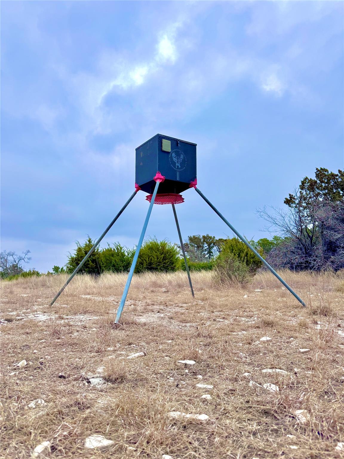 424 Armadillo Trail Dr E, Center Point, TX 78013