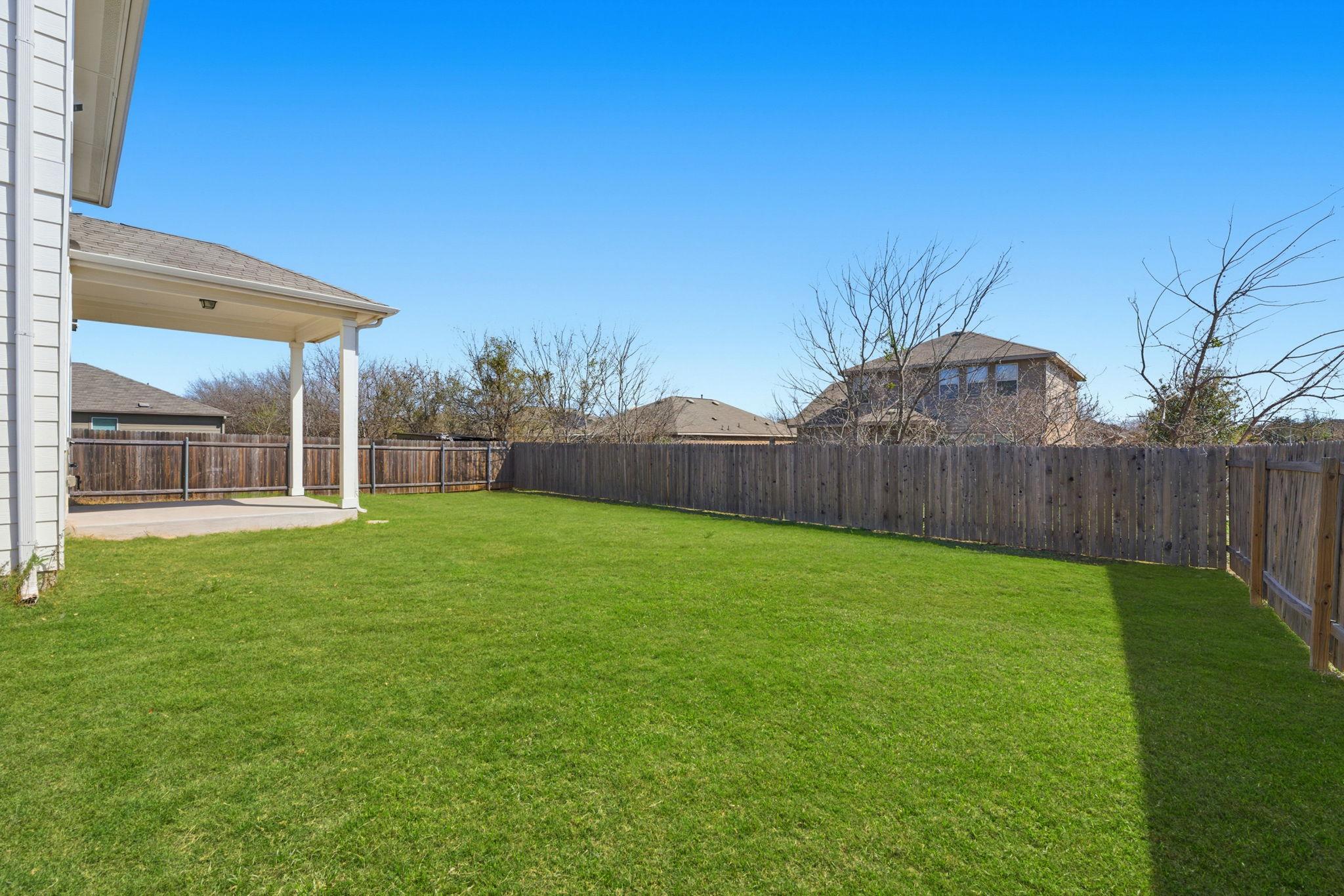 211 Silver Glen Dr, Kyle, TX 78640