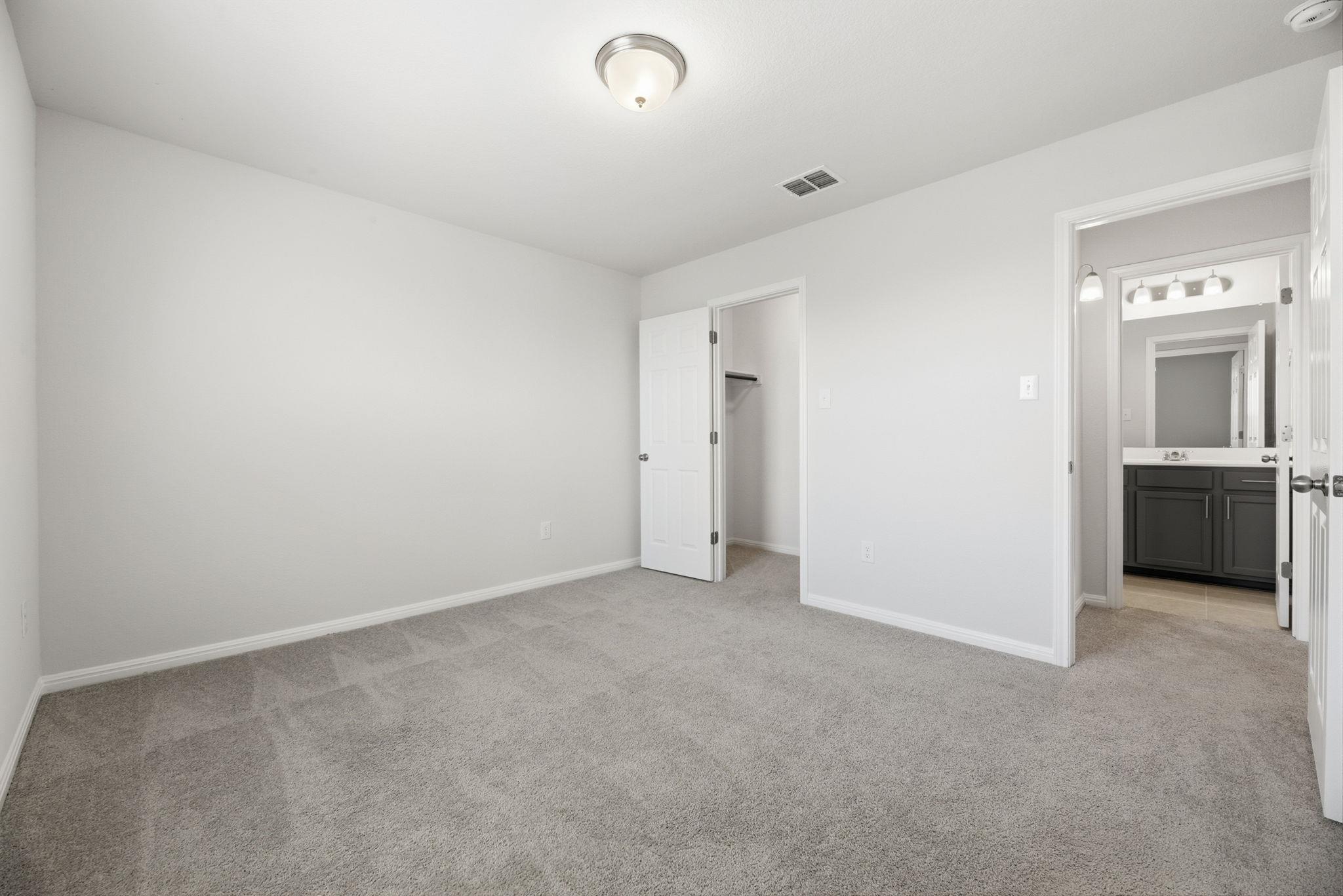 211 Silver Glen Dr, Kyle, TX 78640