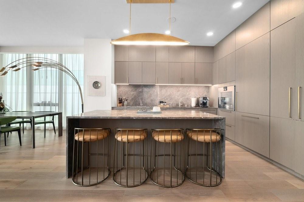 202 Nueces St # 1906, Austin, TX 78701