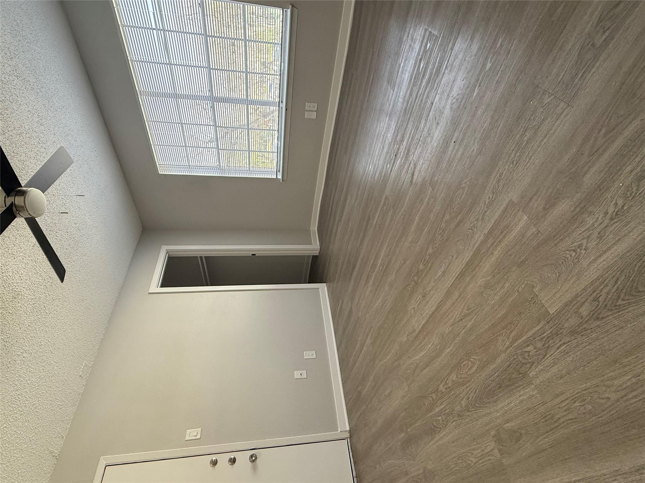 311 E 31 St # 203B, Austin, TX 78705