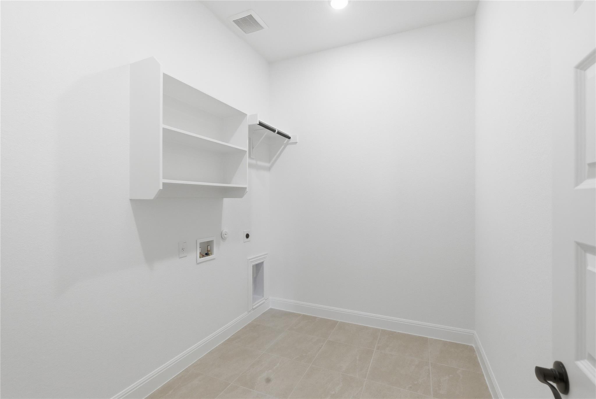 912 Landing Ln, Leander, TX 78641