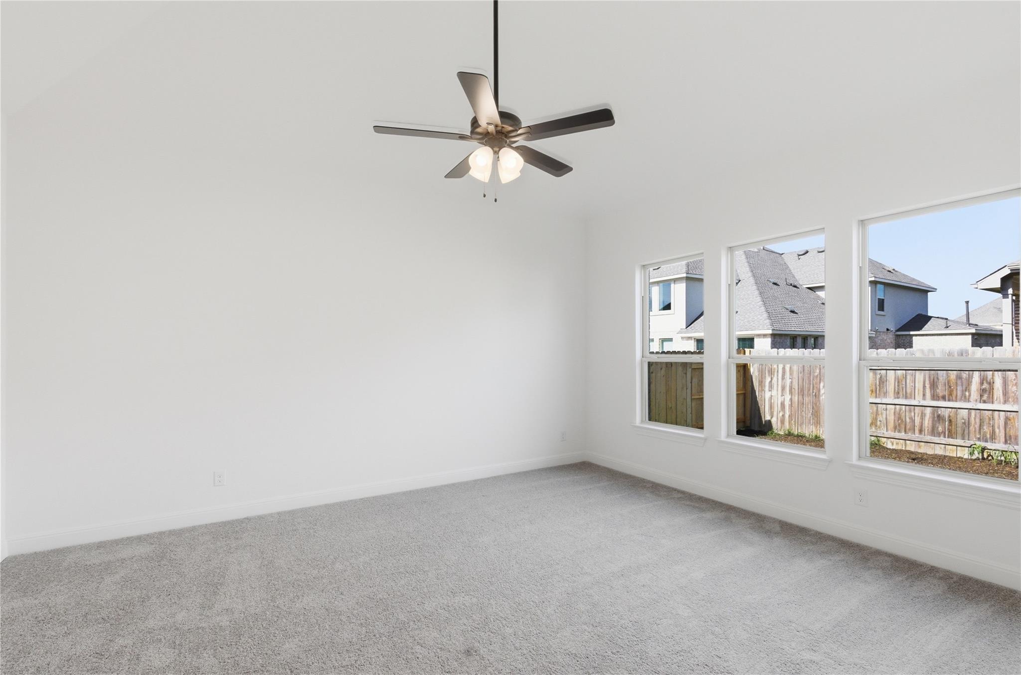 912 Landing Ln, Leander, TX 78641