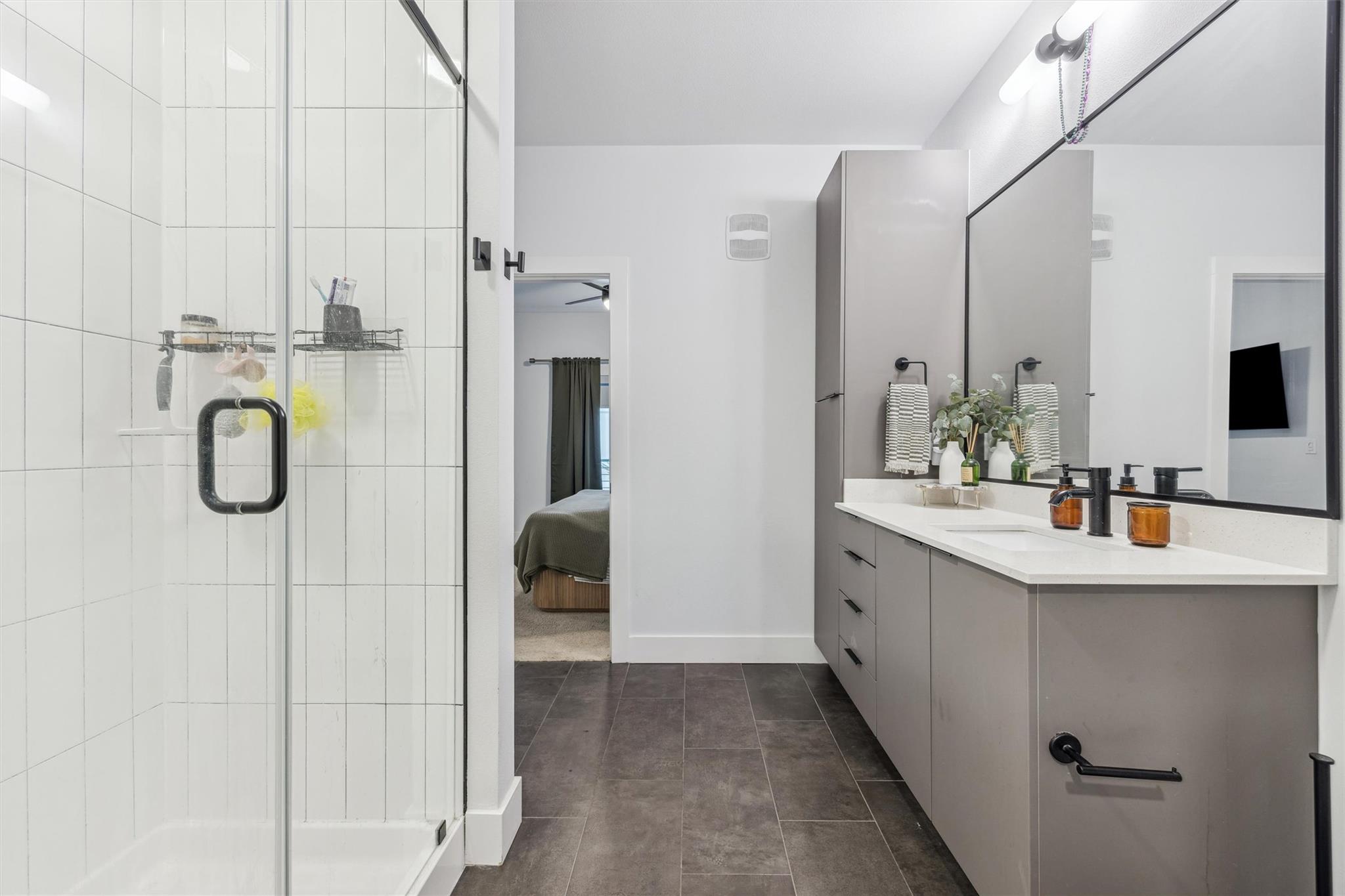 2220 Webberville Rd # 211, Austin, TX 78702