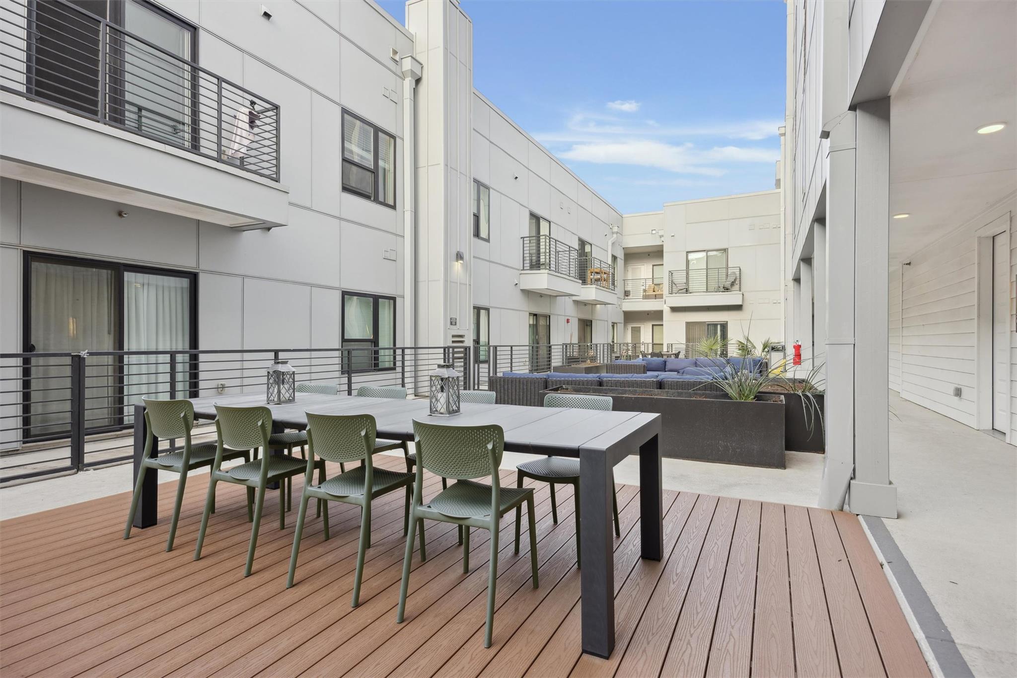 2220 Webberville Rd # 211, Austin, TX 78702