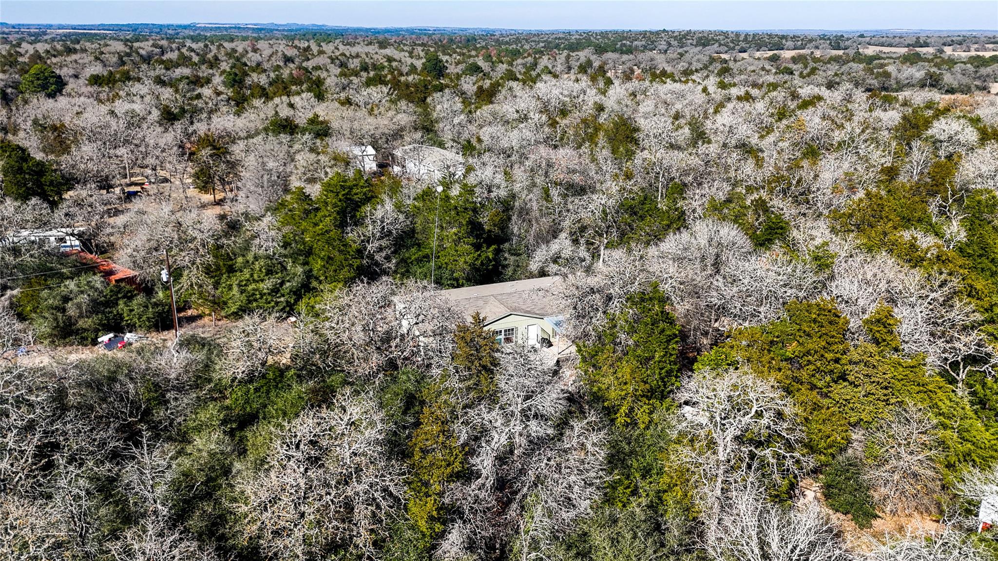 521 Paint Creek South Rd, Paige, TX 78659