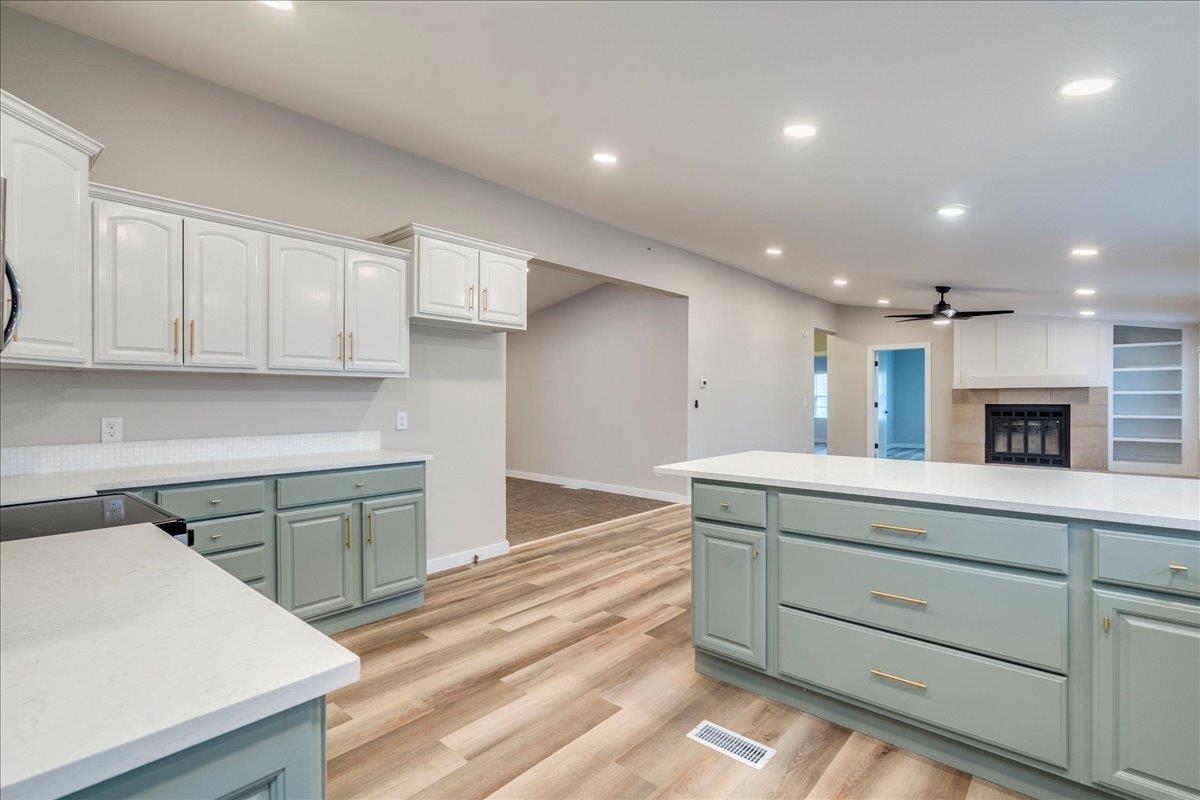 158 Shady Oaks Dr, Dale, TX 78616