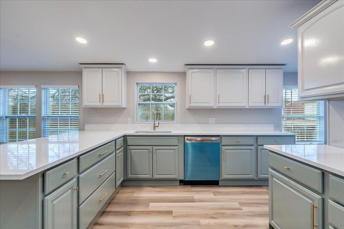 158 Shady Oaks Dr, Dale, TX 78616