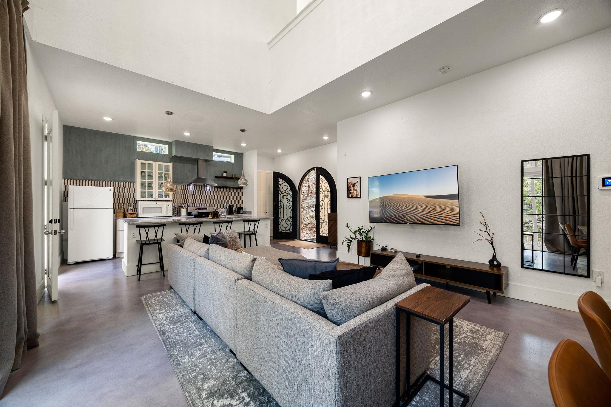 12808 Hughes St, Austin, TX 78732