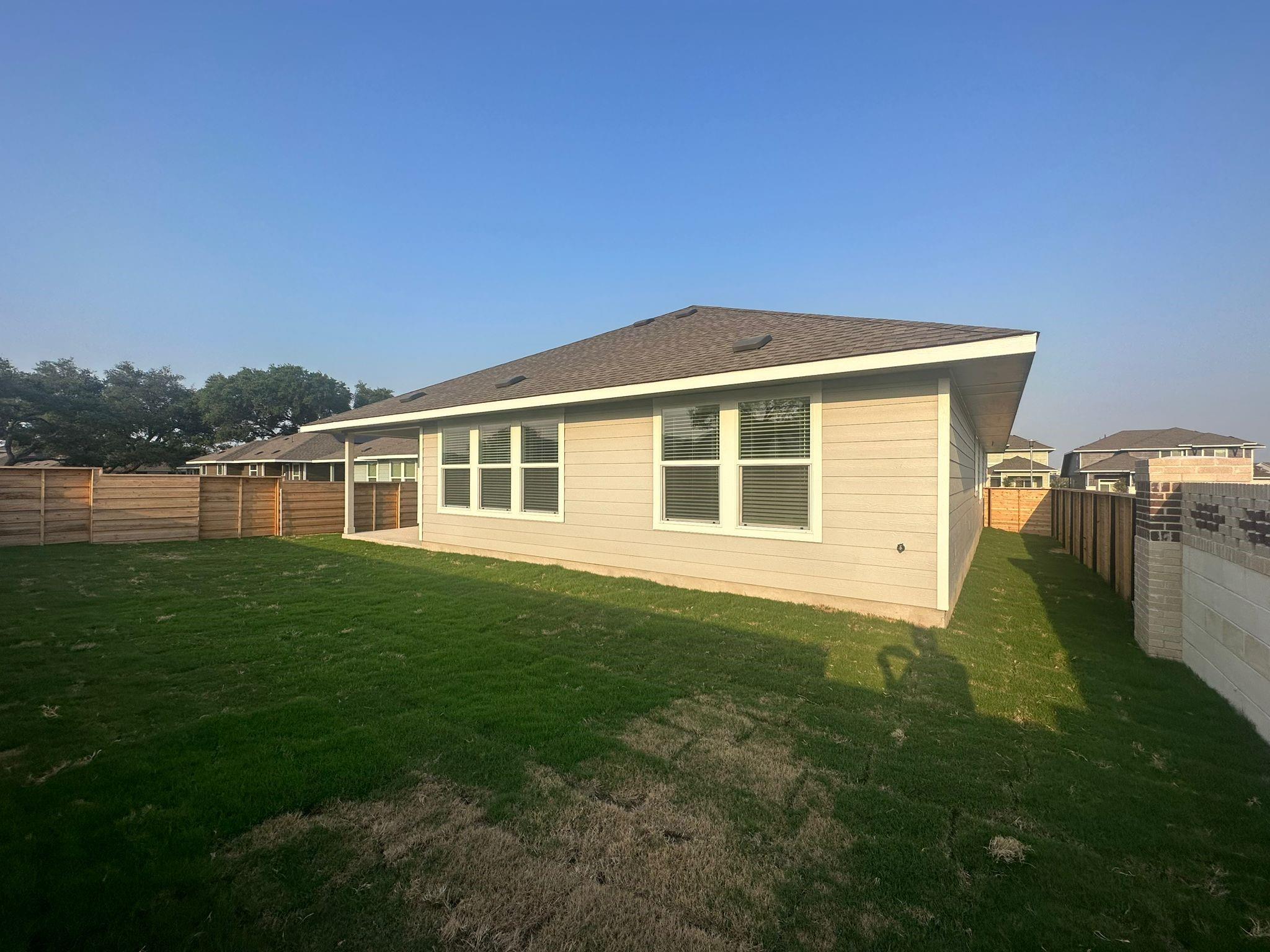 167 Jeffers, Kyle, TX 78640