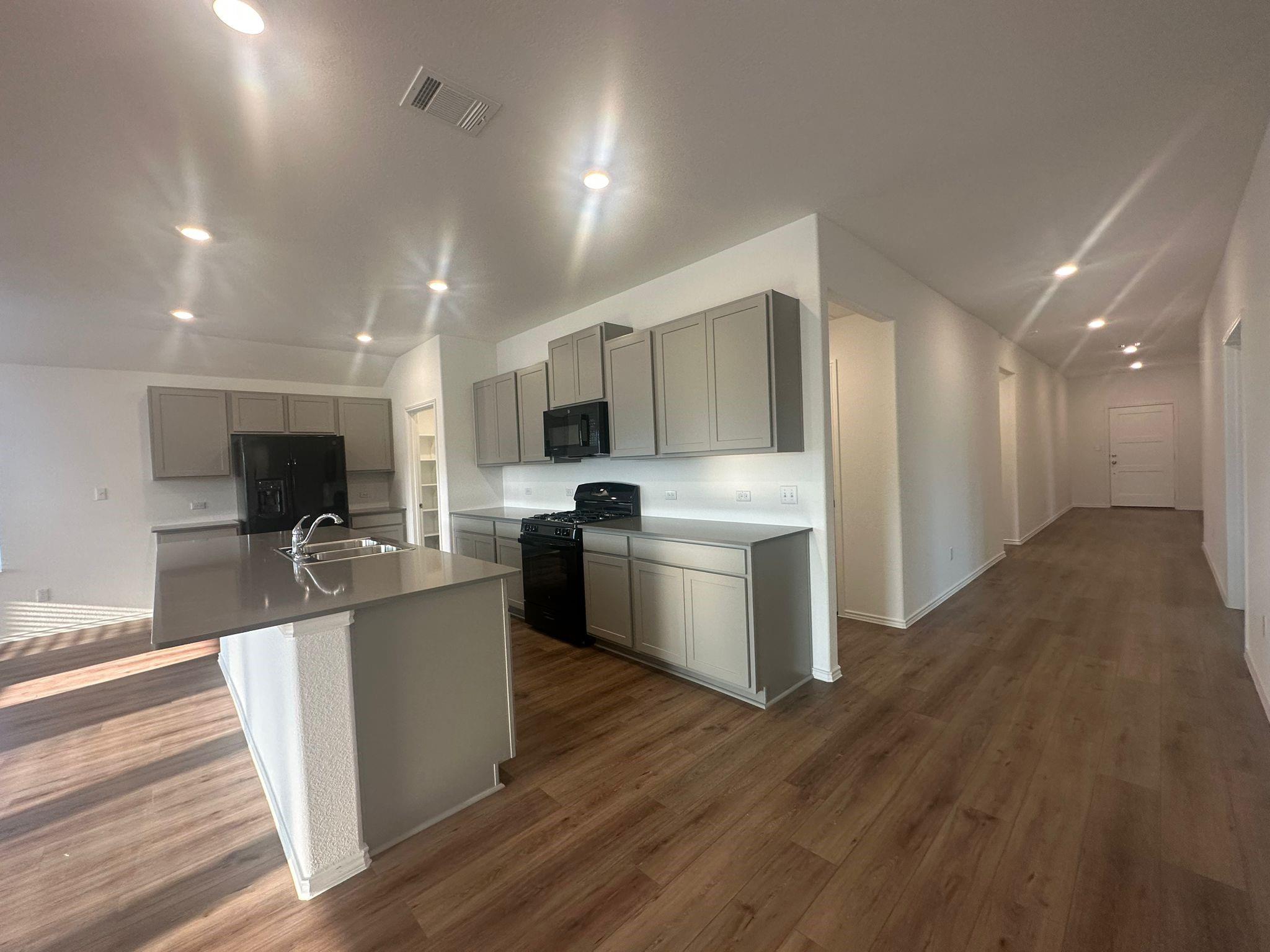 167 Jeffers, Kyle, TX 78640