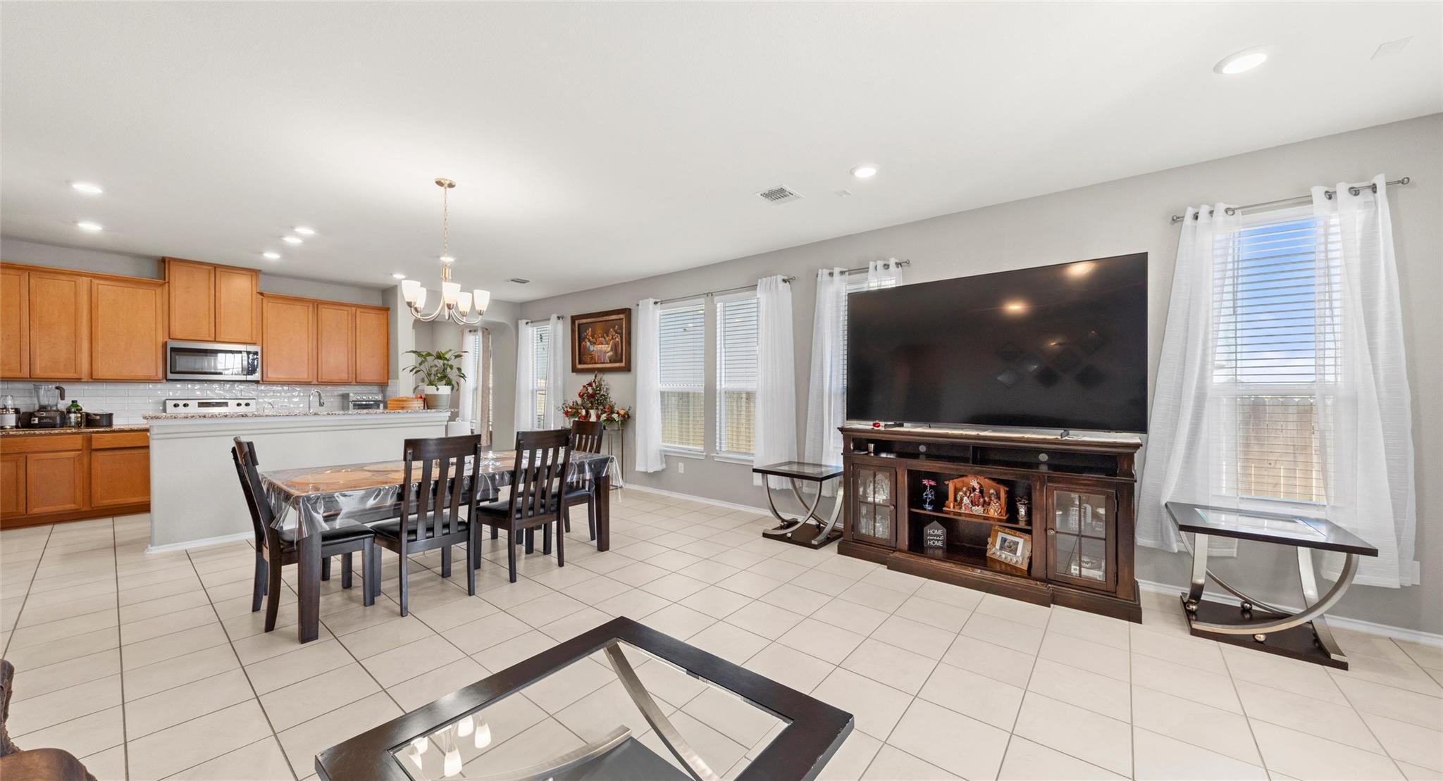 312 Bougainvillea Loop, Georgetown, TX 78626