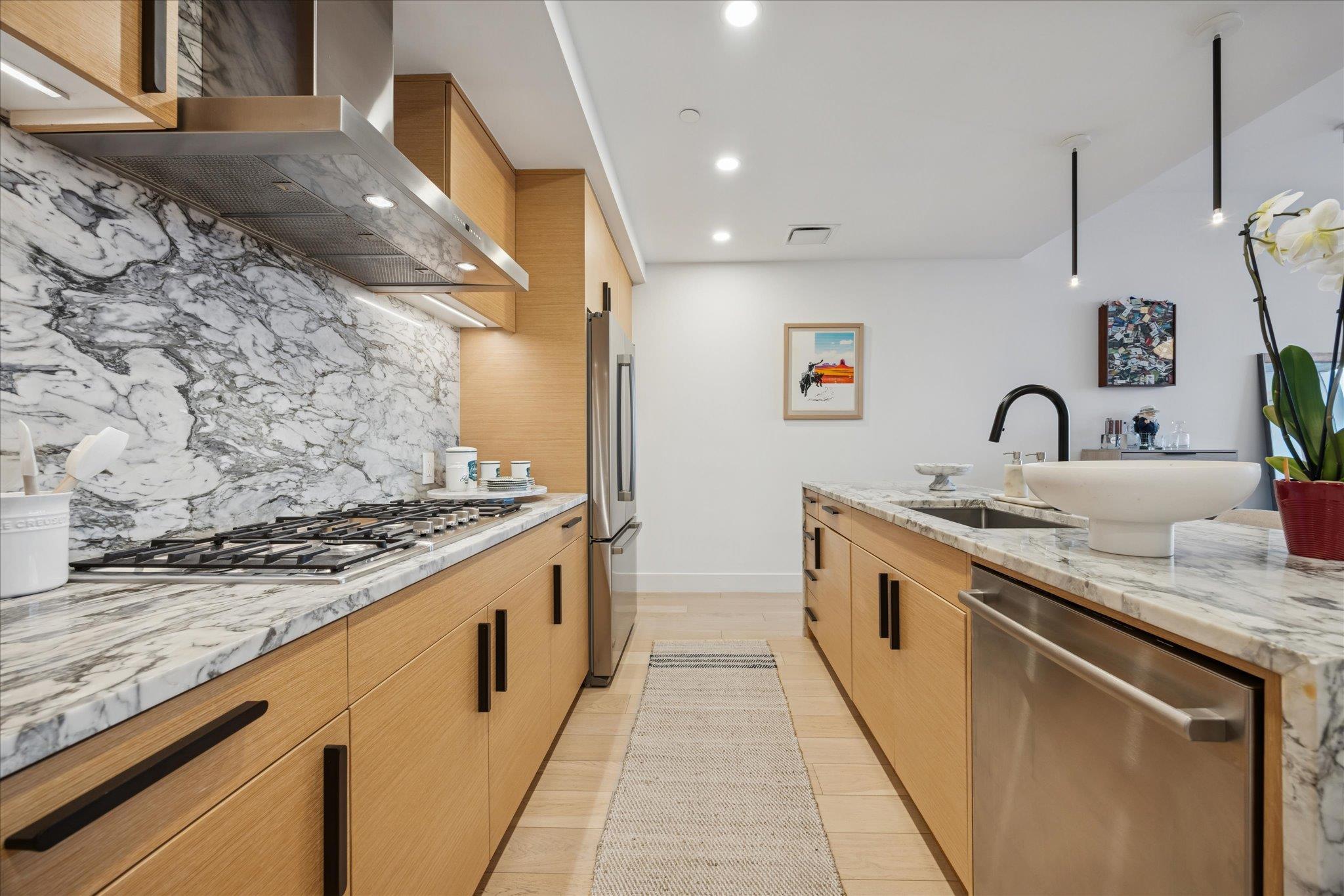 301 West Ave # 2806, Austin, TX 78701