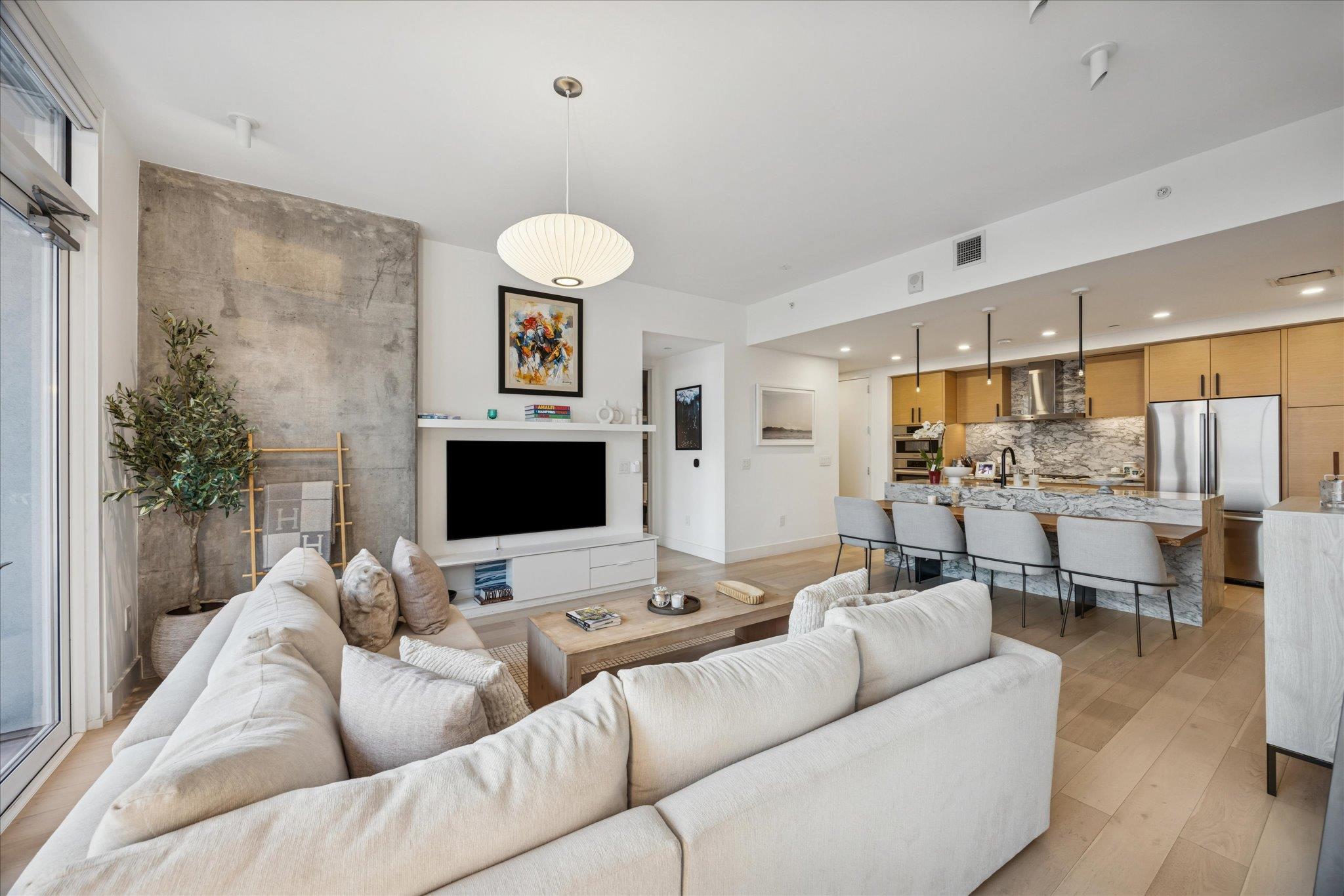 301 West Ave # 2806, Austin, TX 78701