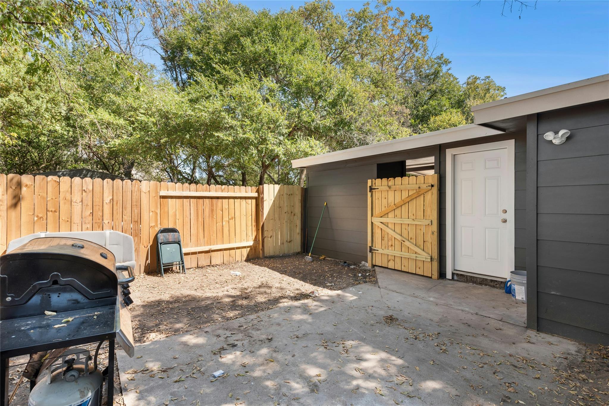 1011 Hackberry St # A&B, San Marcos, TX 78666