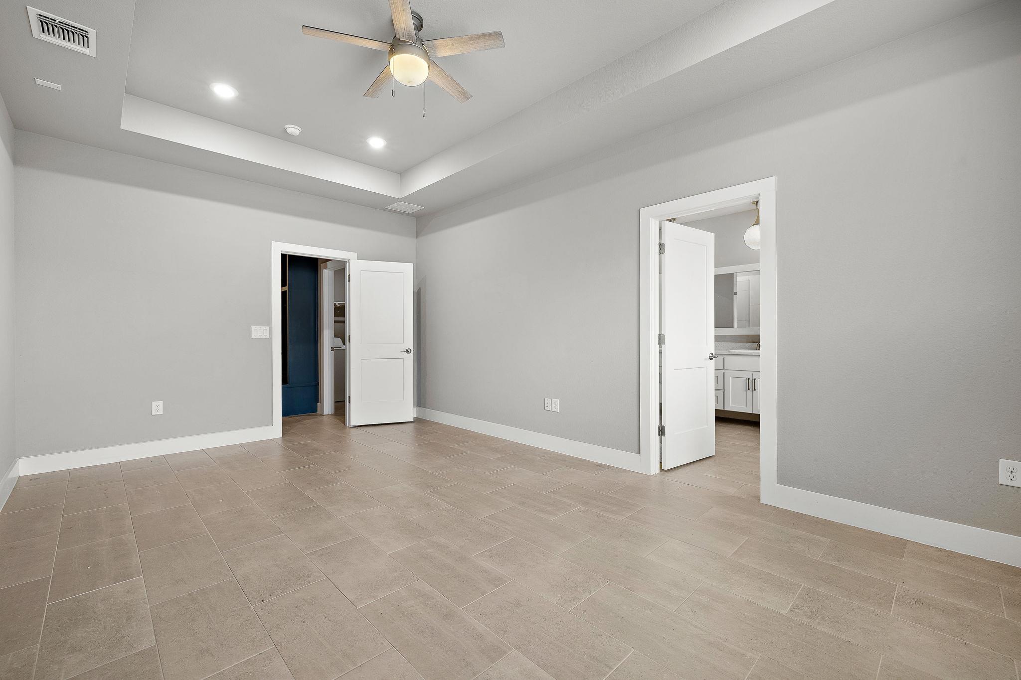 112 Dax Dr, Liberty Hill, TX 78642