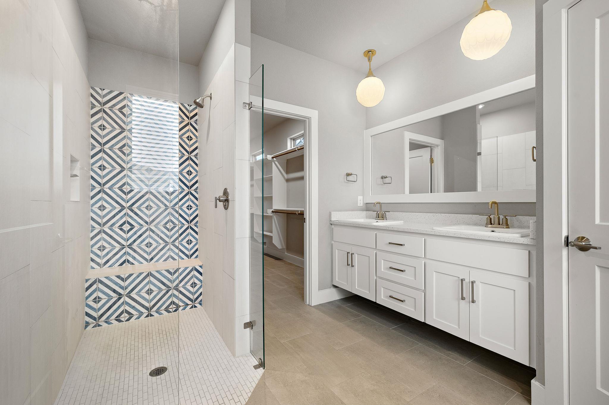 112 Dax Dr, Liberty Hill, TX 78642