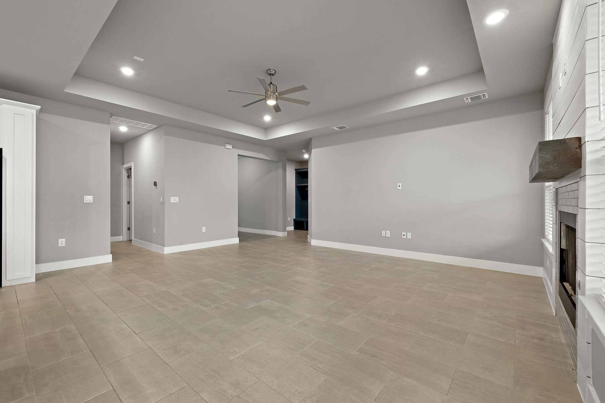 112 Dax Dr, Liberty Hill, TX 78642