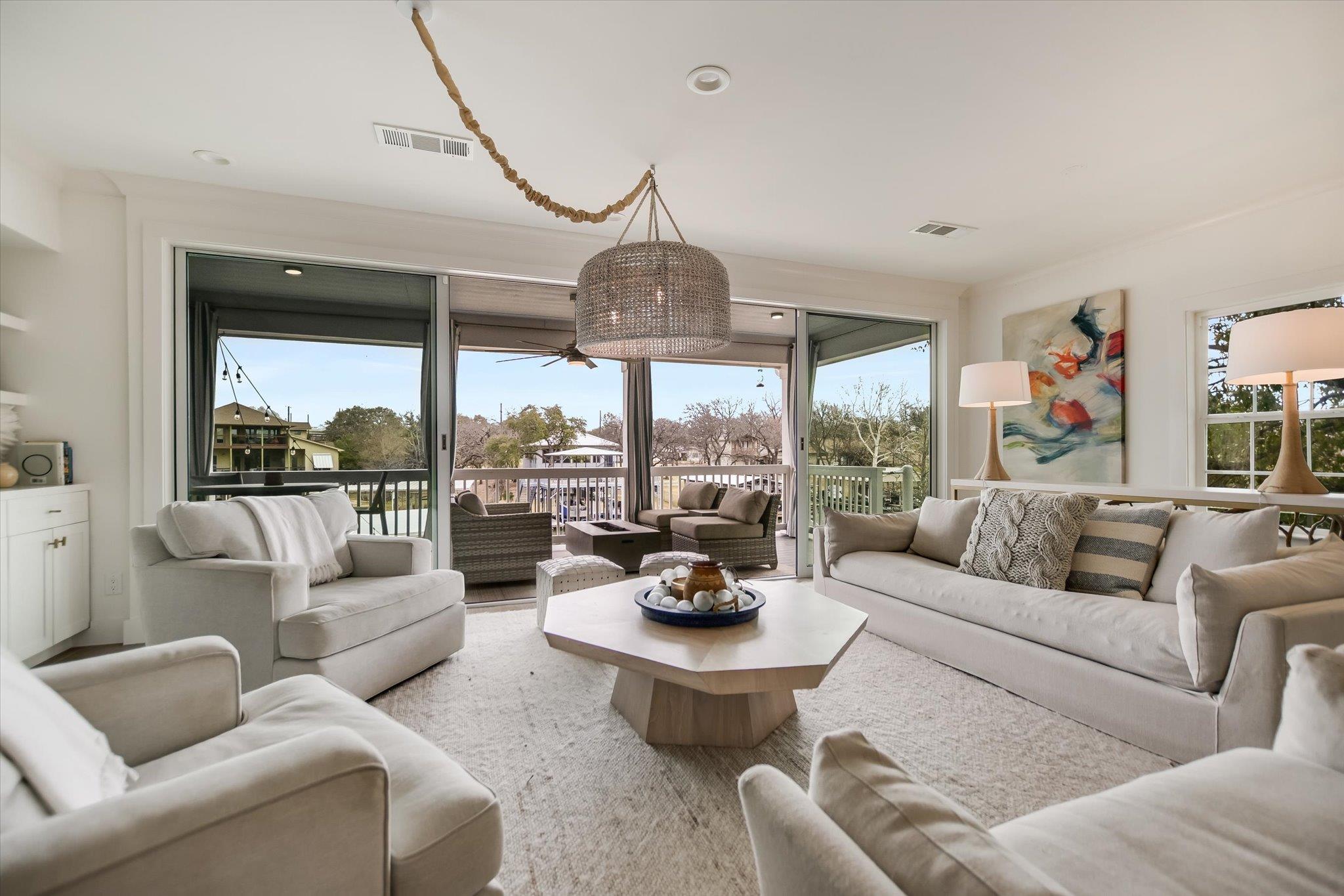 513 Oleander Dr, Granite Shoals, TX 78654