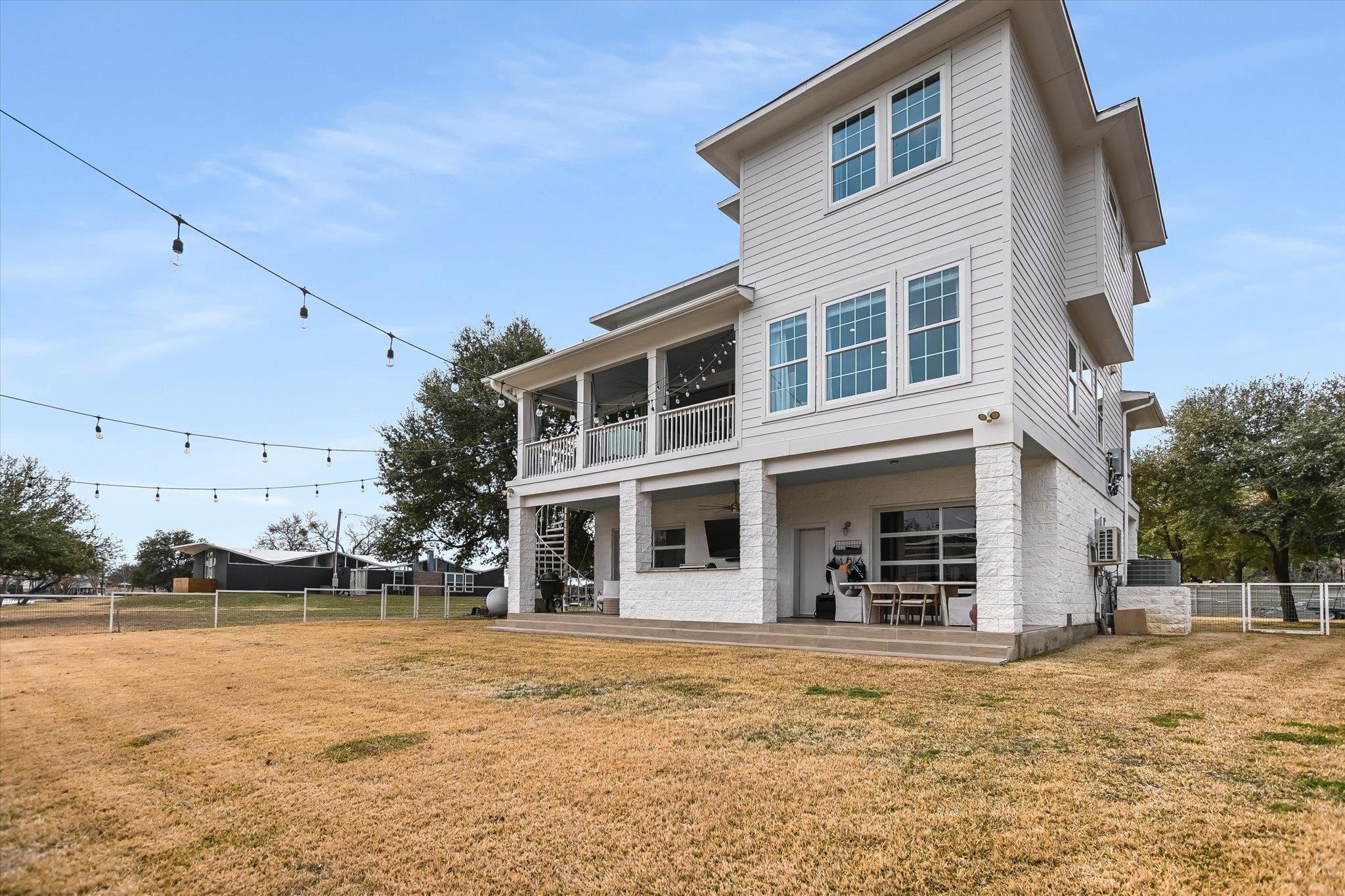 513 Oleander Dr, Granite Shoals, TX 78654