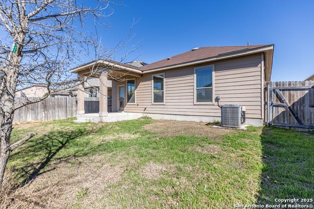 7343 Bluebonnet Bay, San Antonio, TX 78218