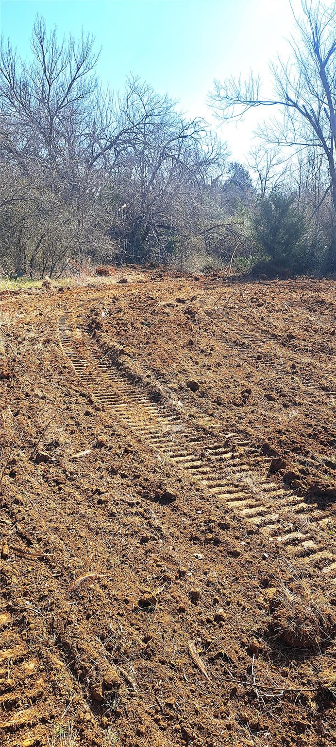 335 County Road N, Rockdale, TX 76567