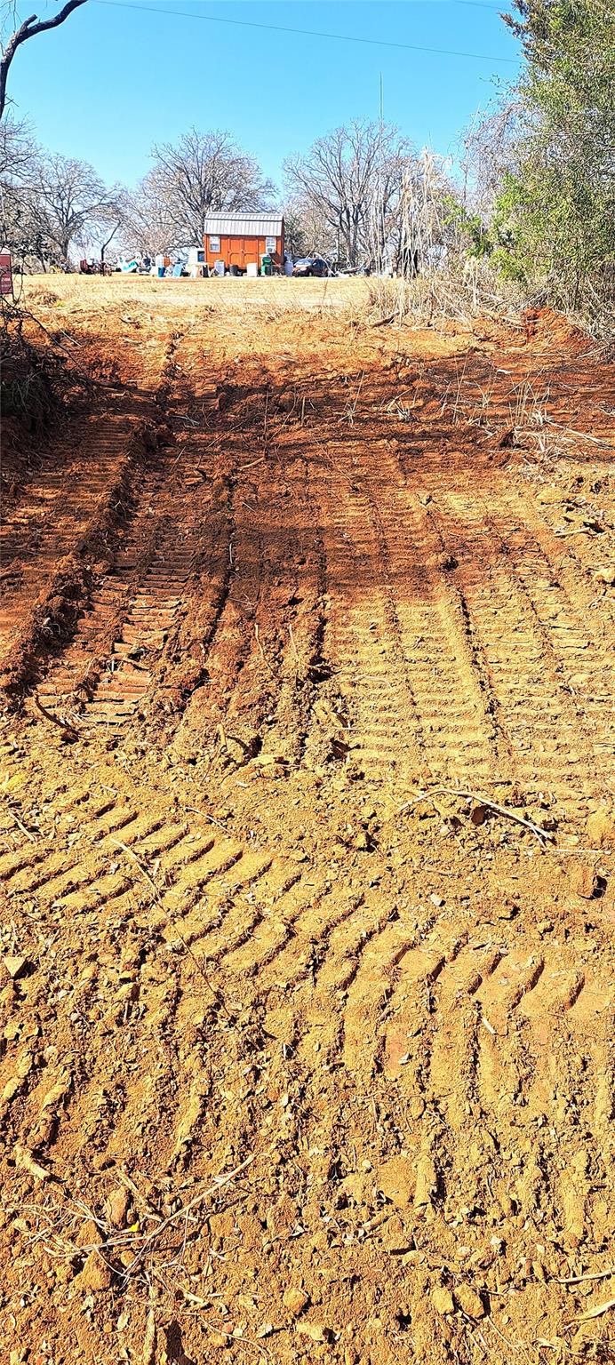 335 County Road N, Rockdale, TX 76567