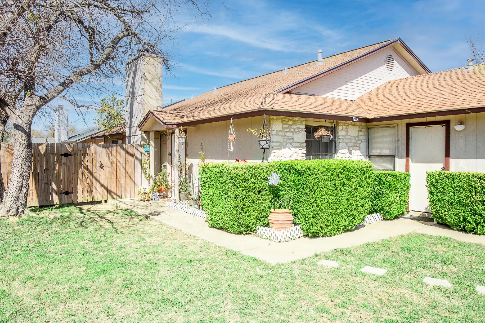 606 Misty Morning Way # A and B, Round Rock, TX 78664