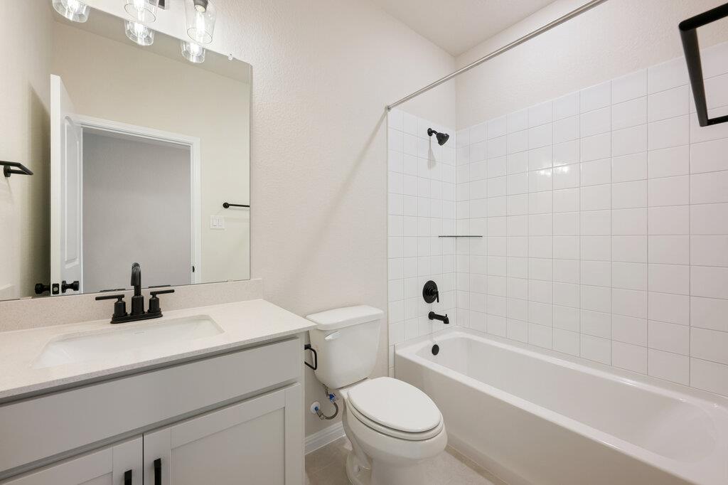 165 Jans Way, Georgetown, TX 78626