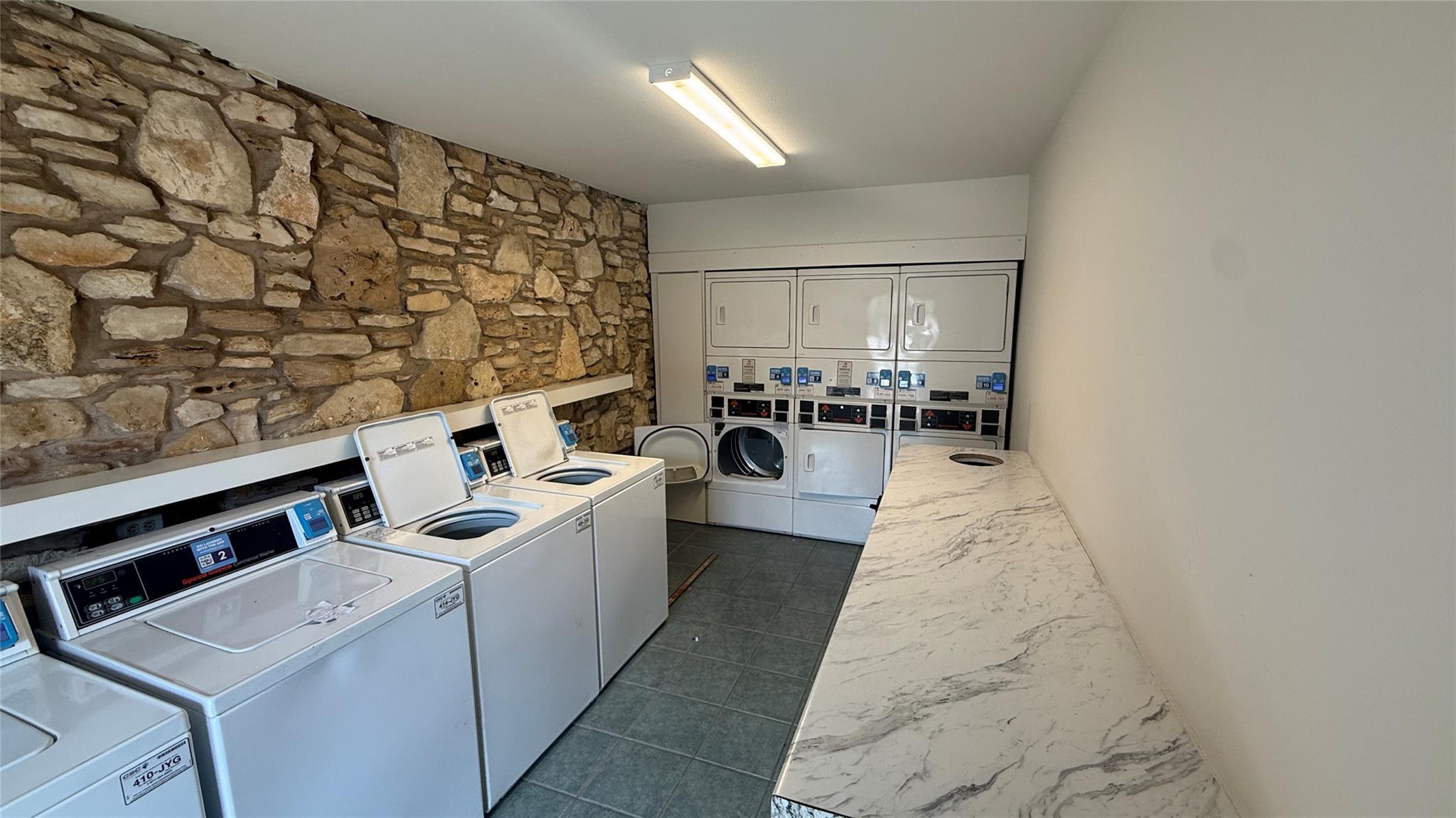 500 E Riverside Dr # 132, Austin, TX 78704