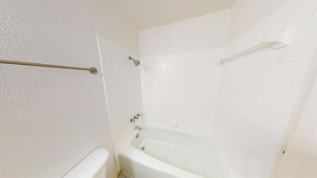 500 E Riverside Dr # 132, Austin, TX 78704