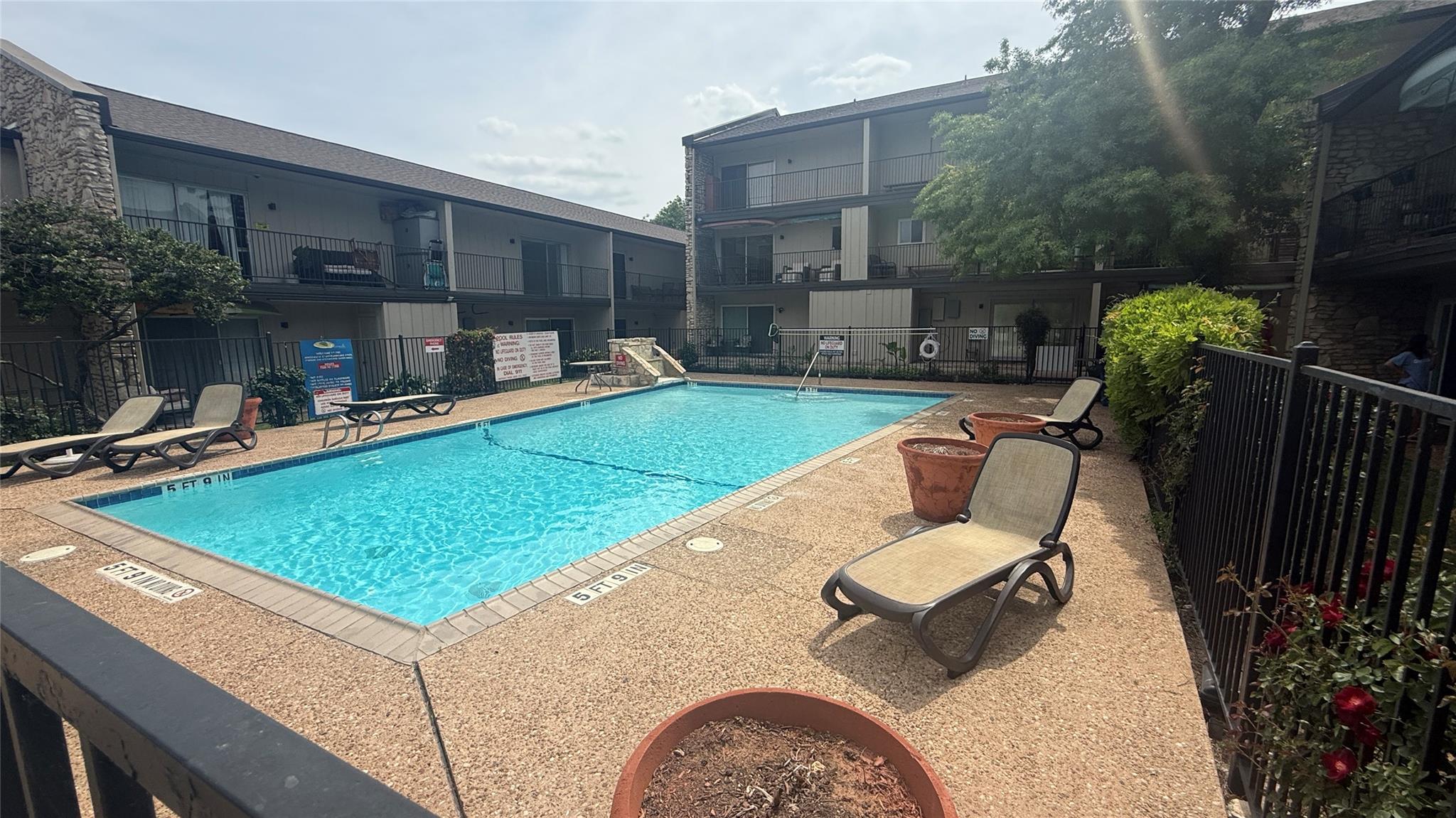 500 E Riverside Dr # 132, Austin, TX 78704