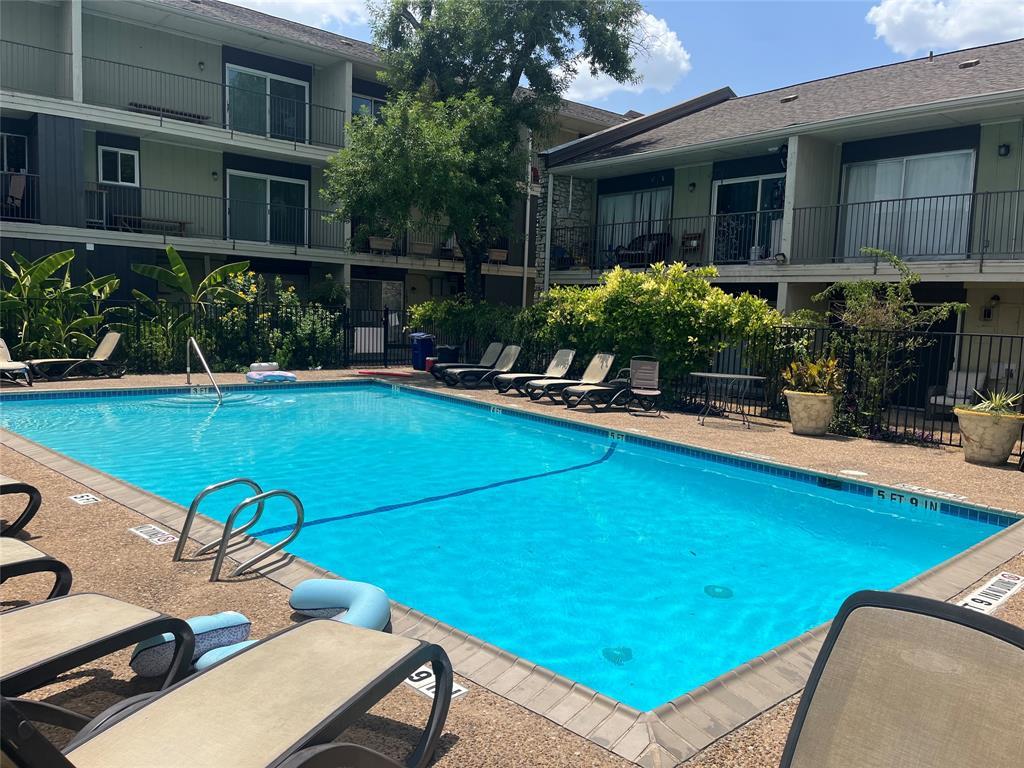 500 E Riverside Dr # 132, Austin, TX 78704