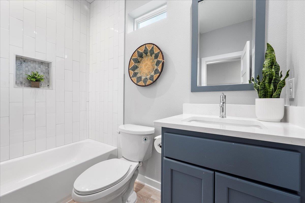 1149 Ebert Ave # D, Austin, TX 78721