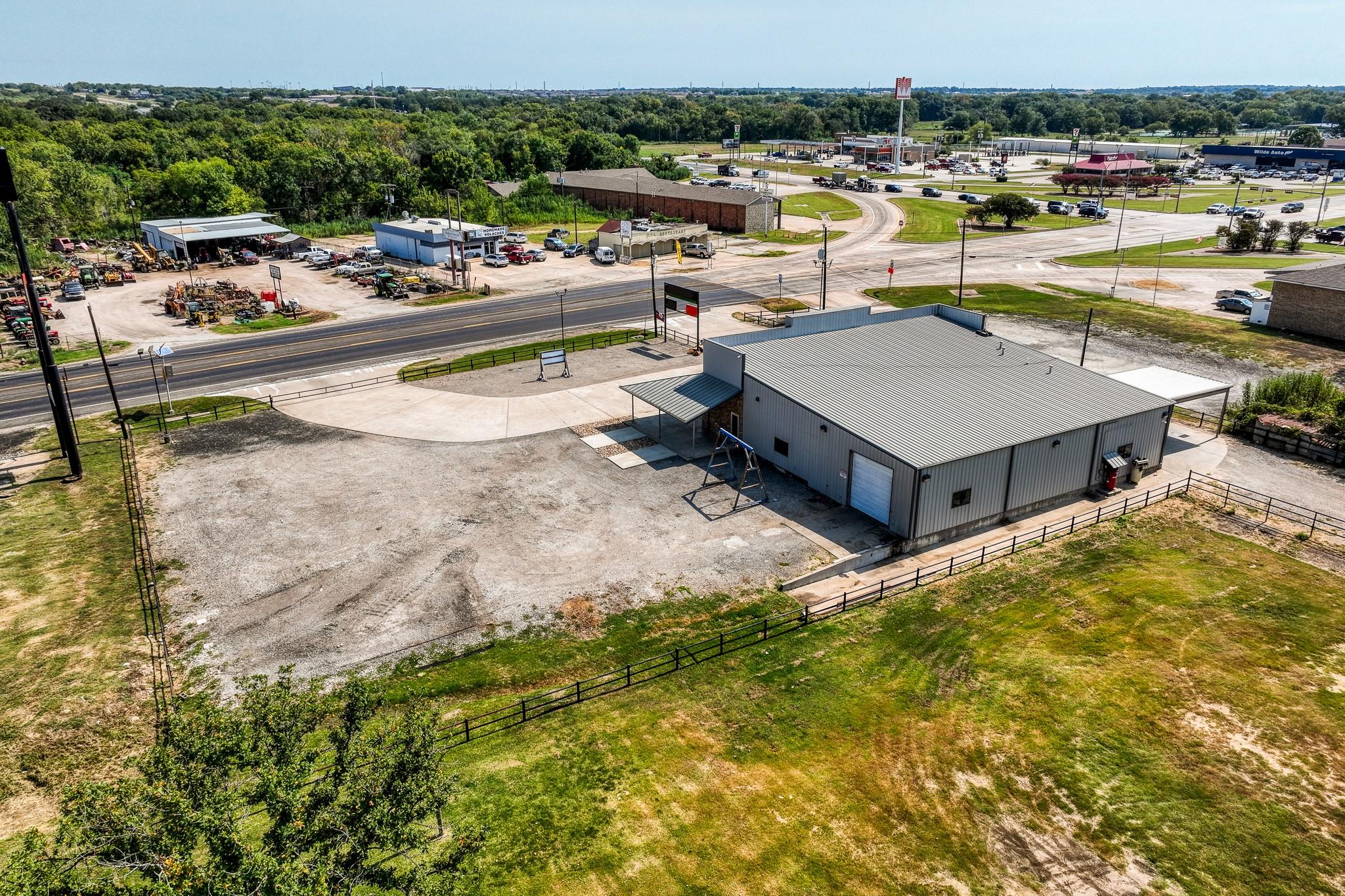 185 State Highway 36 N, Caldwell, TX 77836